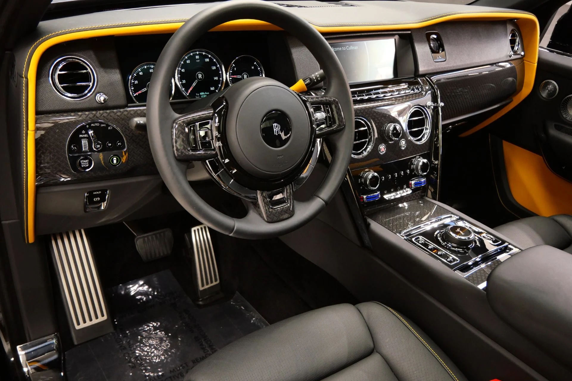 mph010_1558230681_Used_2023_Rolls_Royce_Cullinan_Black_Badge_Rear_Seat_Entertainment_Bespoke_Audio_Panoramic_Roof_1785862413_b800036891