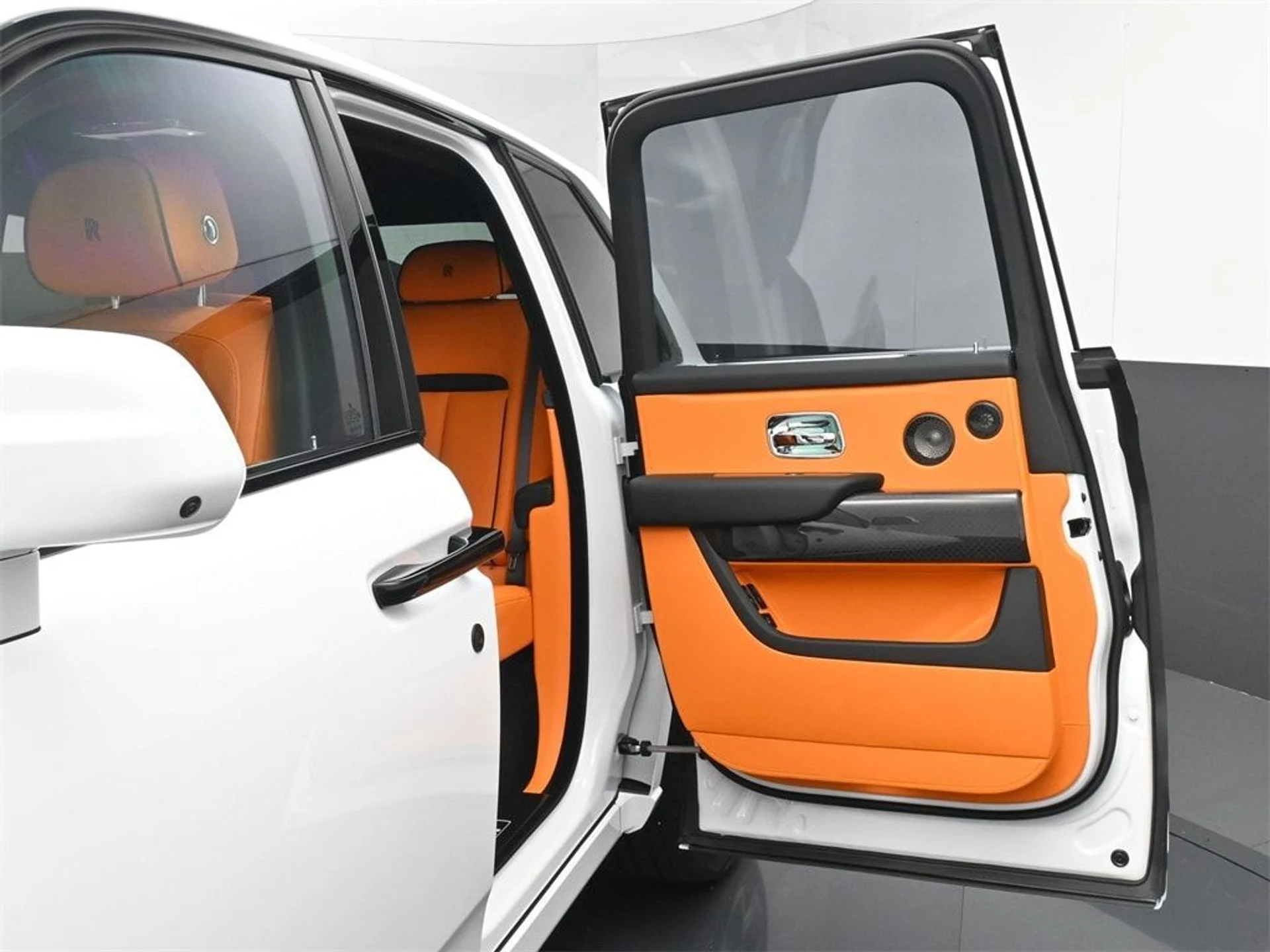 mph010_1558718716_70da18361f7fe3247d3e02932c51108cx_46f7753ab3