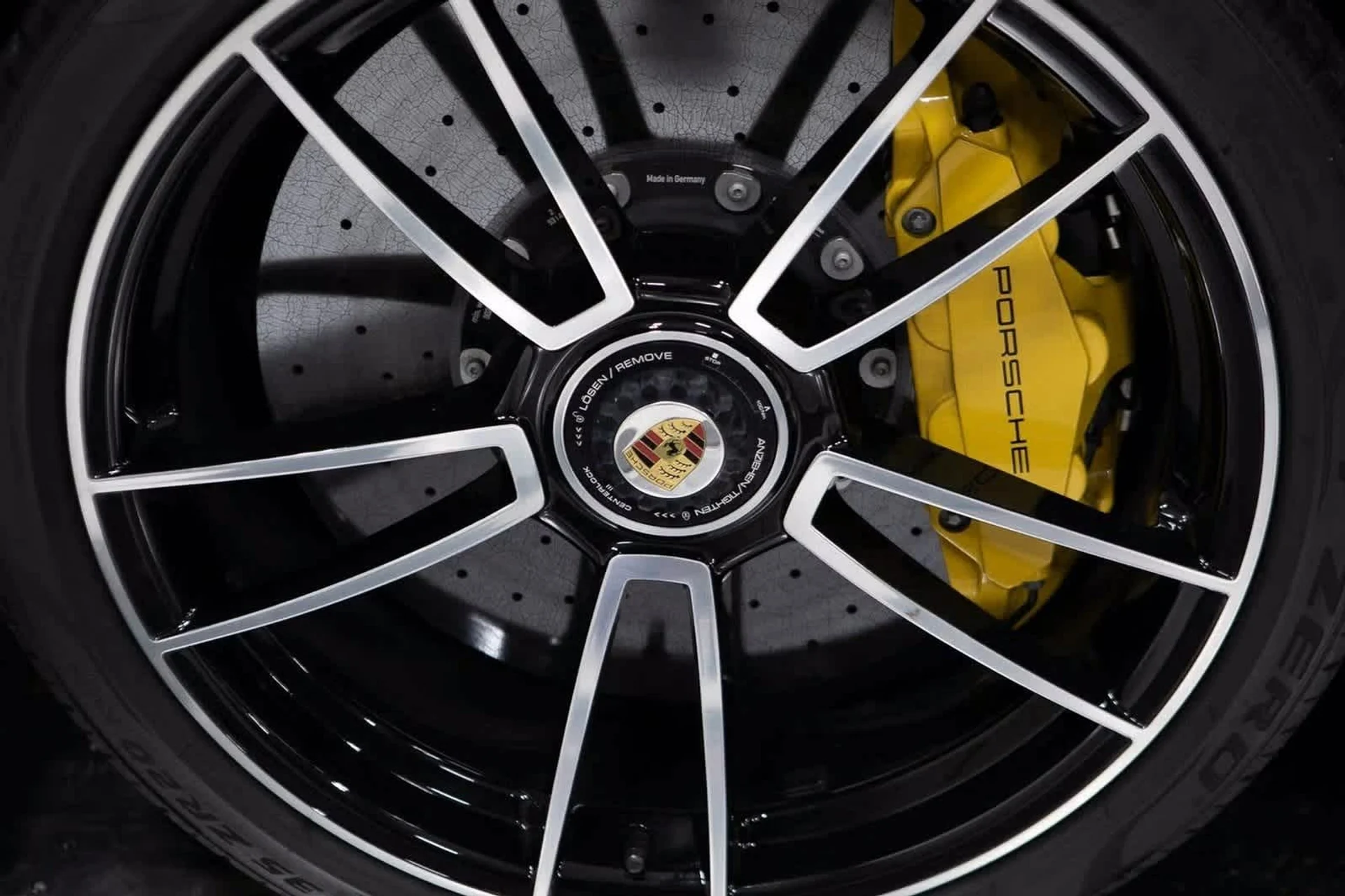 mph010_1558756119_ac241e56eebb4077082fcc05d0ee4422x_89fa9e8d30