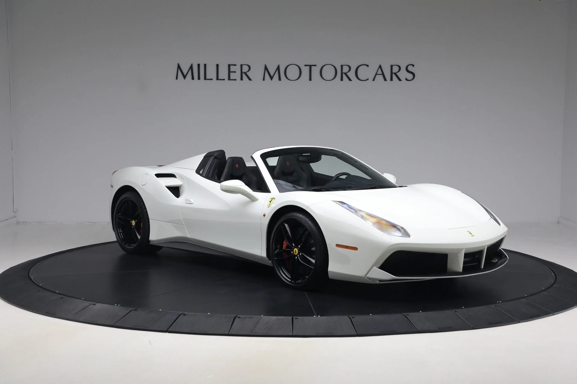 mph010_1561855654_Used_2016_Ferrari_488_Spider_1789756866_d4ab181c66