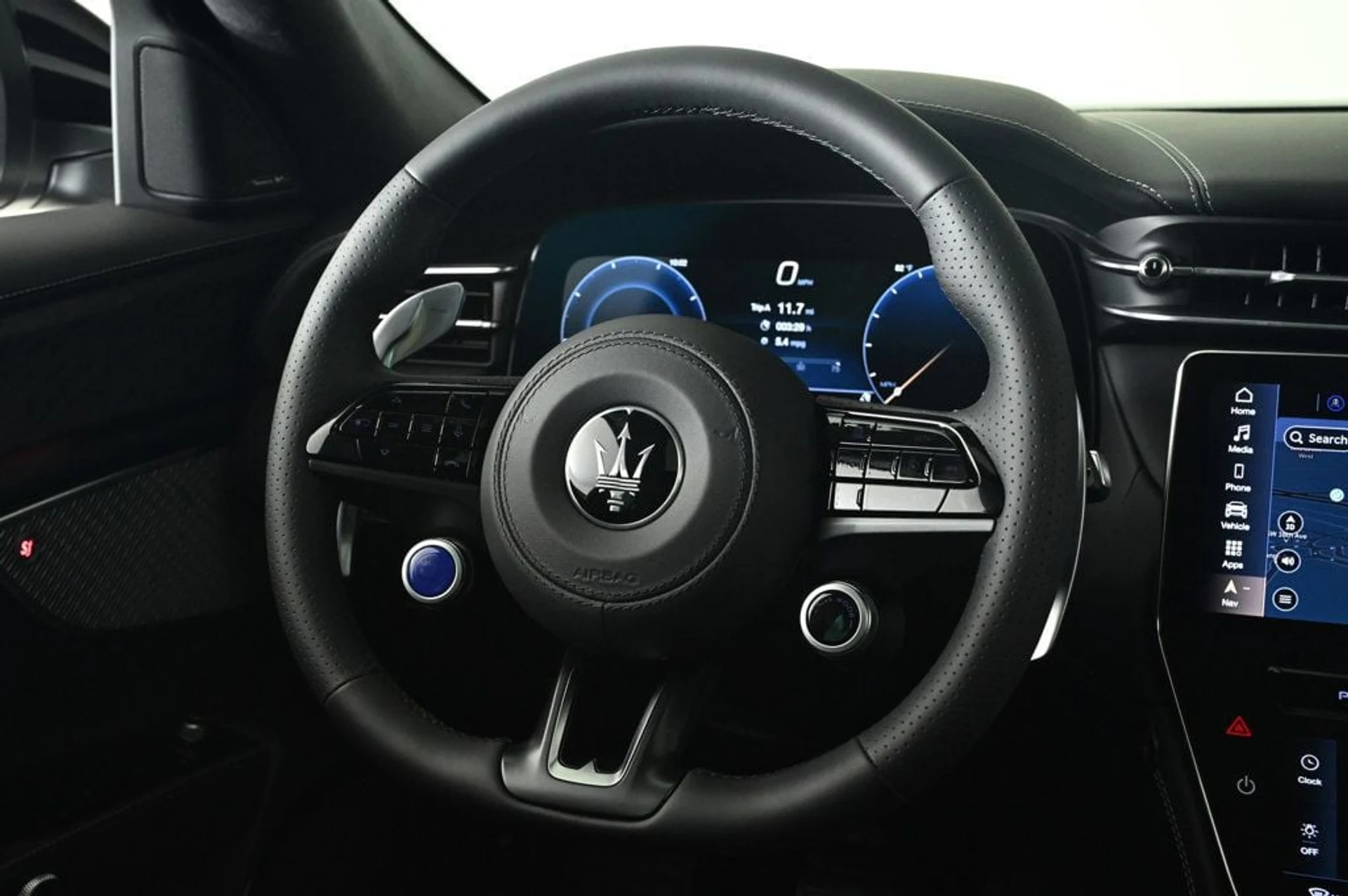 mph010_1563222093_new_2025_maserati_grecale_awd_11350_22889165_10_1024_1e7b666aae