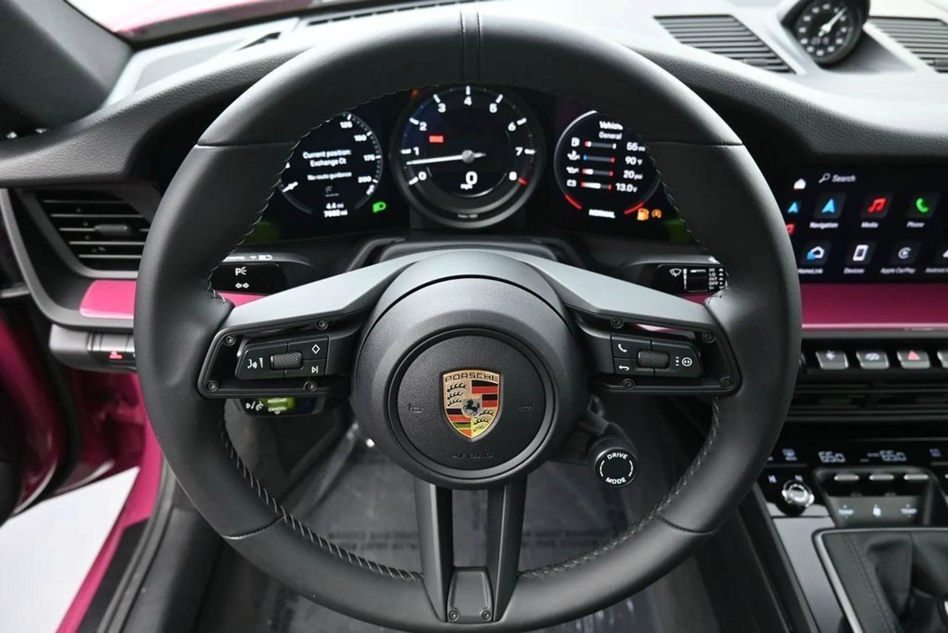 mph010_1566947006_73c33bf3d3bbca2bcf86a2e46e70ad96_ec2aae3278