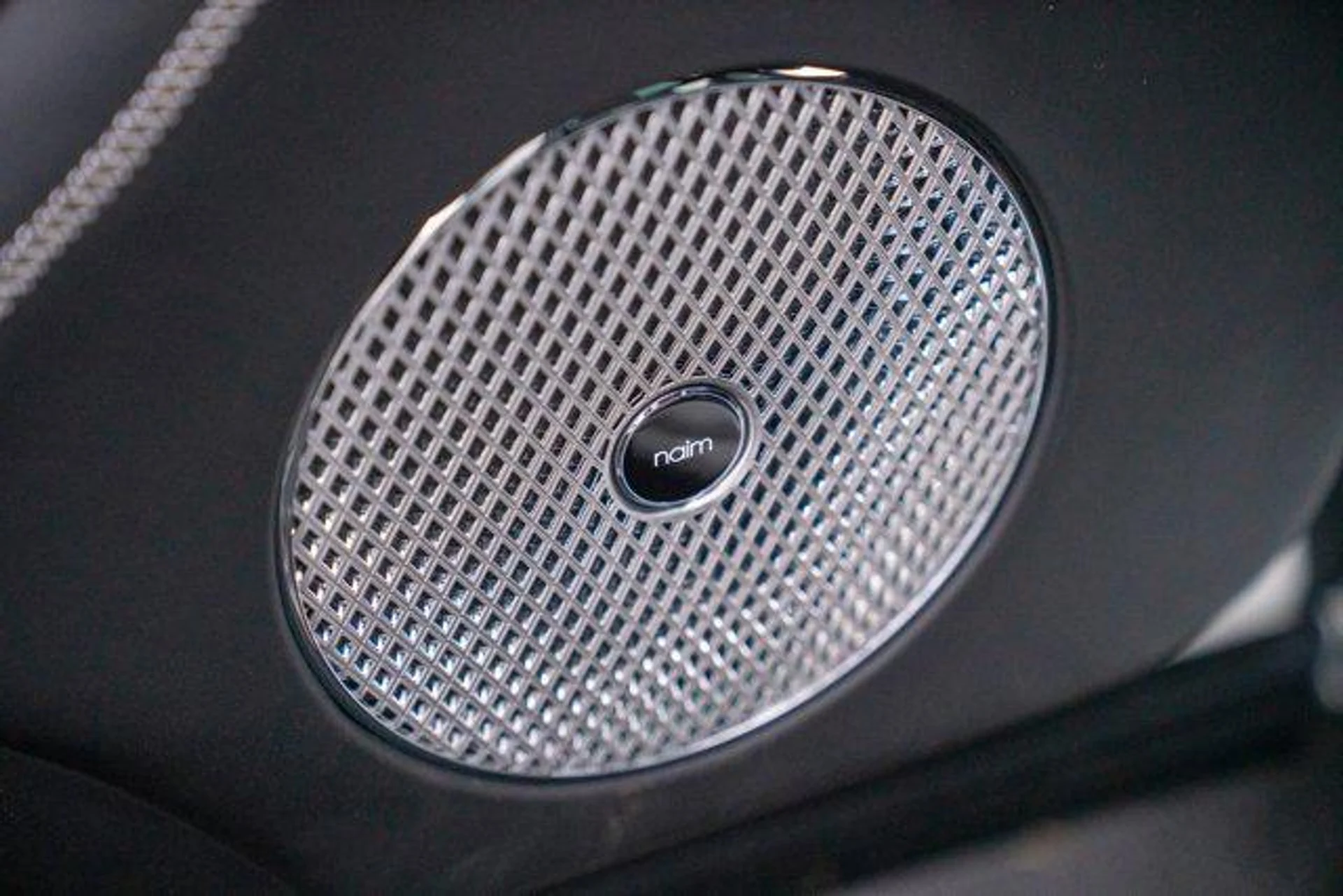 mph010_1575820739_Ff_Y1_M8h_H_b8r_Ta3zq_G3rv6wi2m0_93f161be33