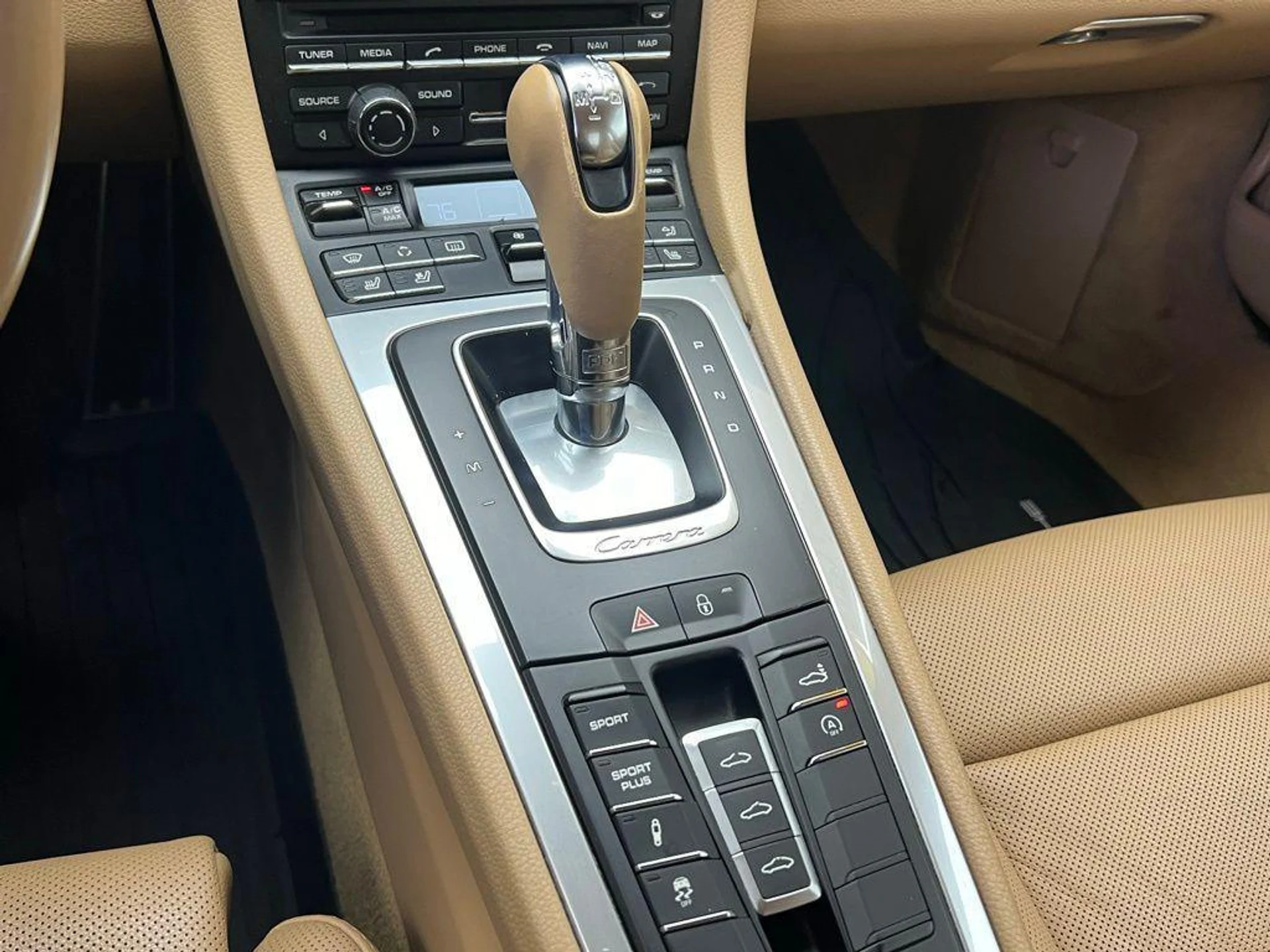 mph010_1579385875_Cnhmf_Oreky_V2f_Kel_Ub_ZNG_3_R_Cvis_1024973ffd