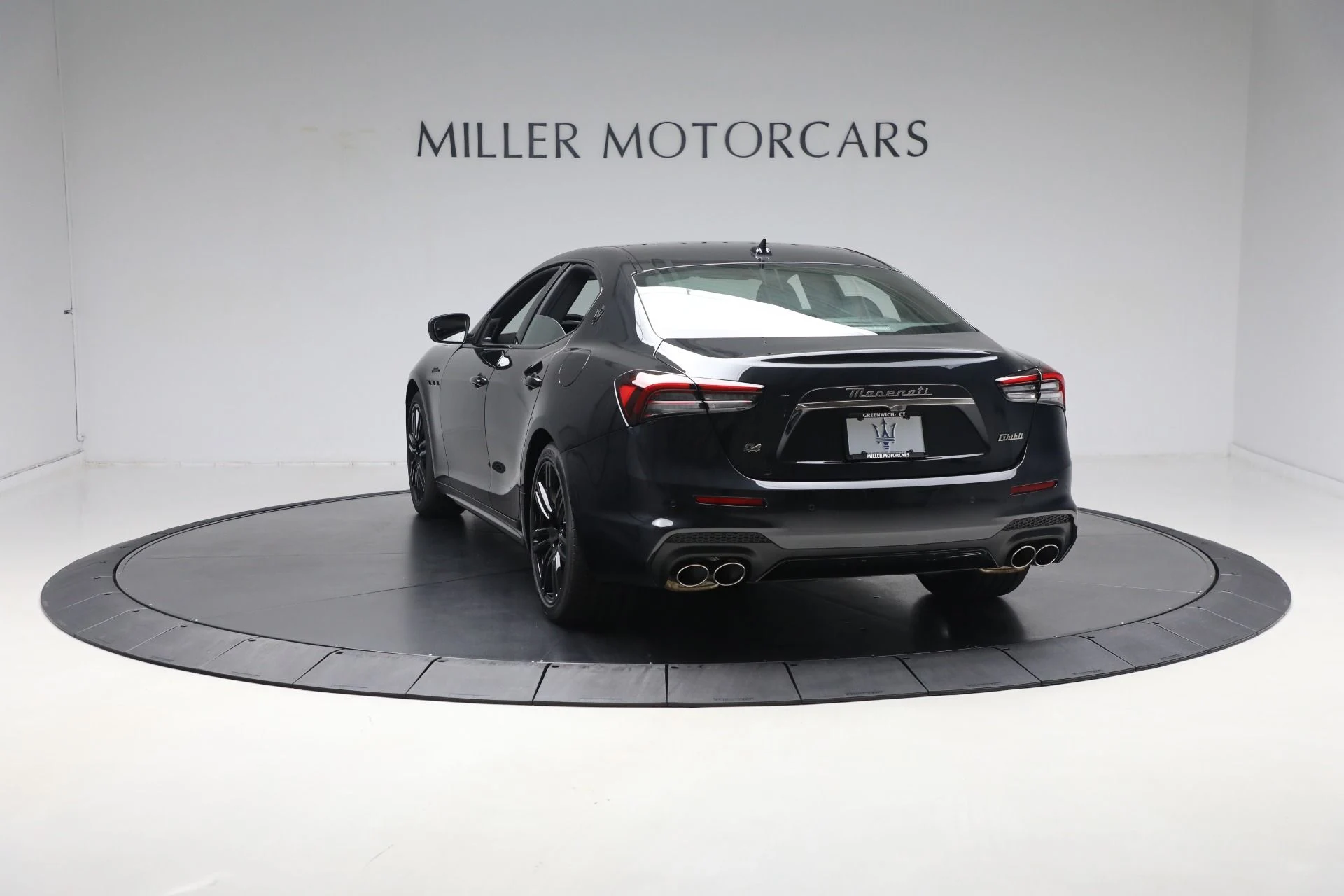 mph010_1586028121_New_2024_Maserati_Ghibli_Modena_Ultima_Q4_fc9b94de53