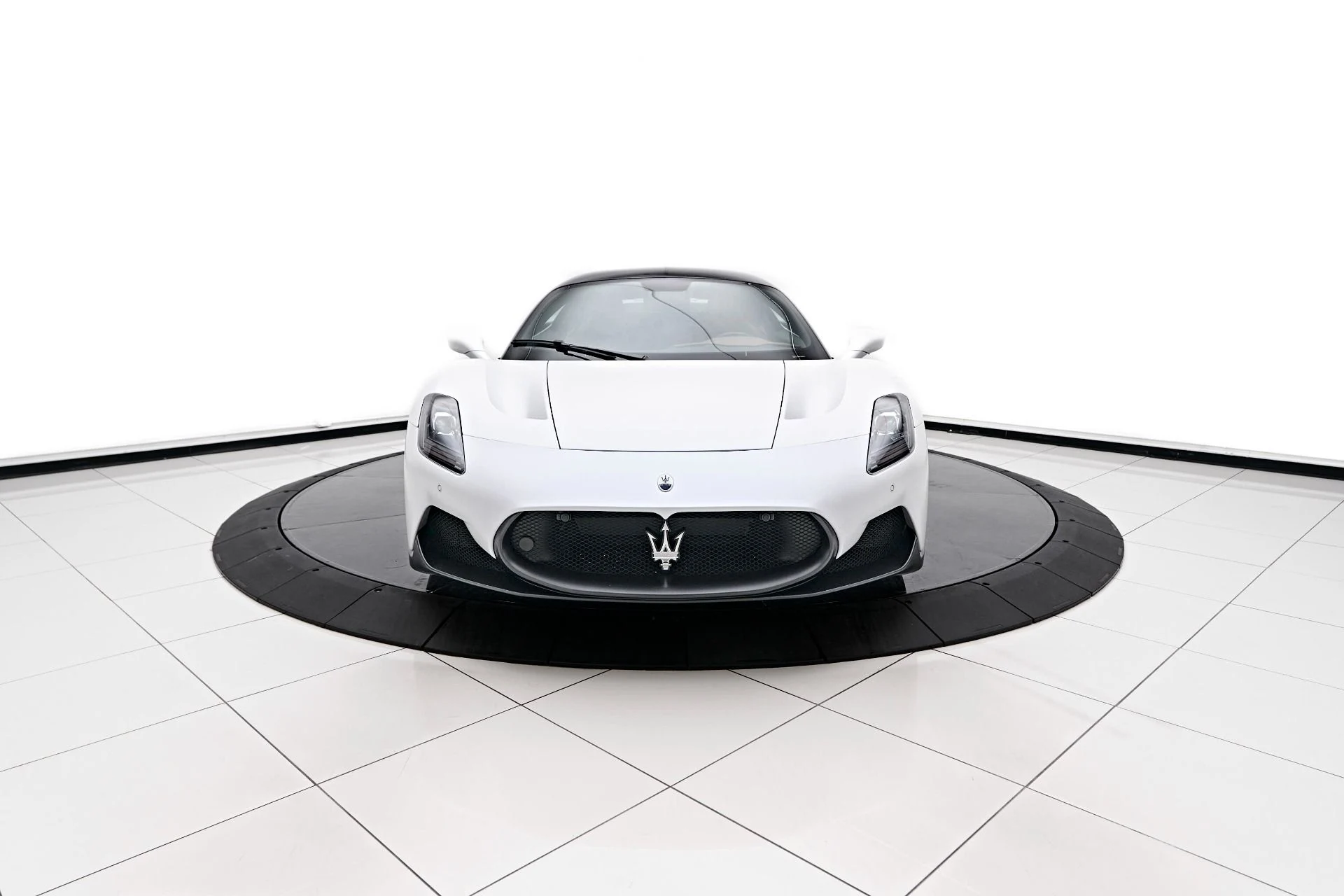 mph010_159989133_Used_2022_Maserati_MC_20_Base_1740866252_ac0fddbe72