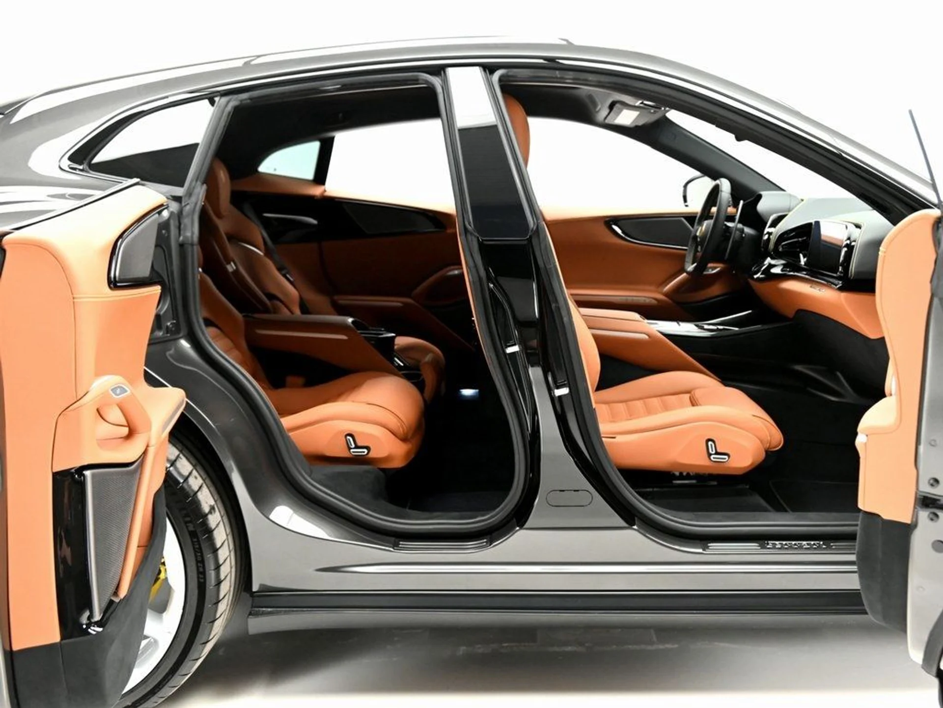 mph010_1605812490_e4c822871a9d1e0f9834312fe21e60a4_f9e2b7adbc