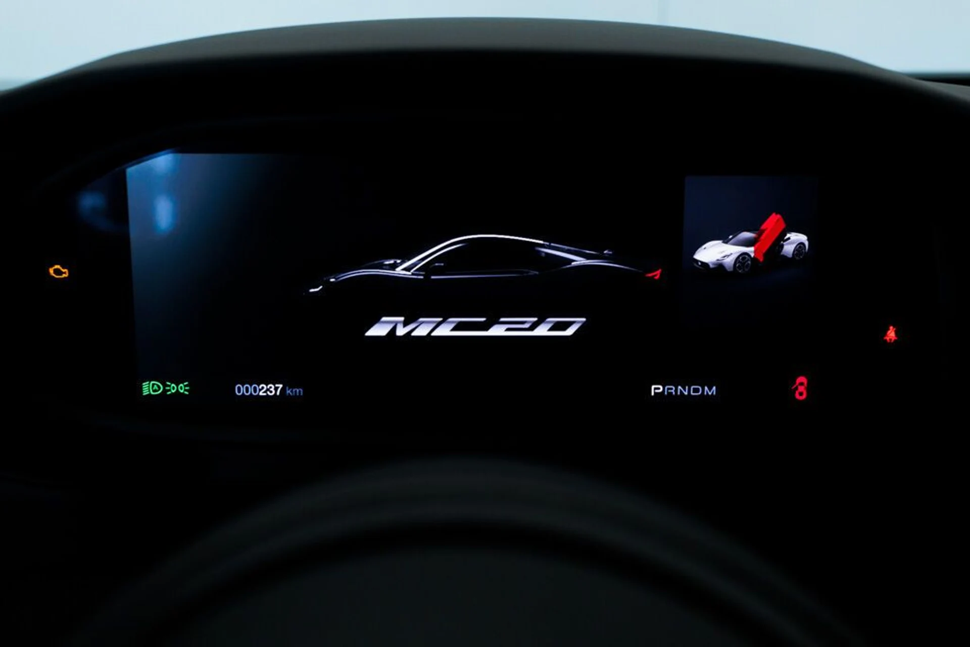 mph010_162813168_maserati_mc20_2022_jpg_v_1758918548_29d843152f