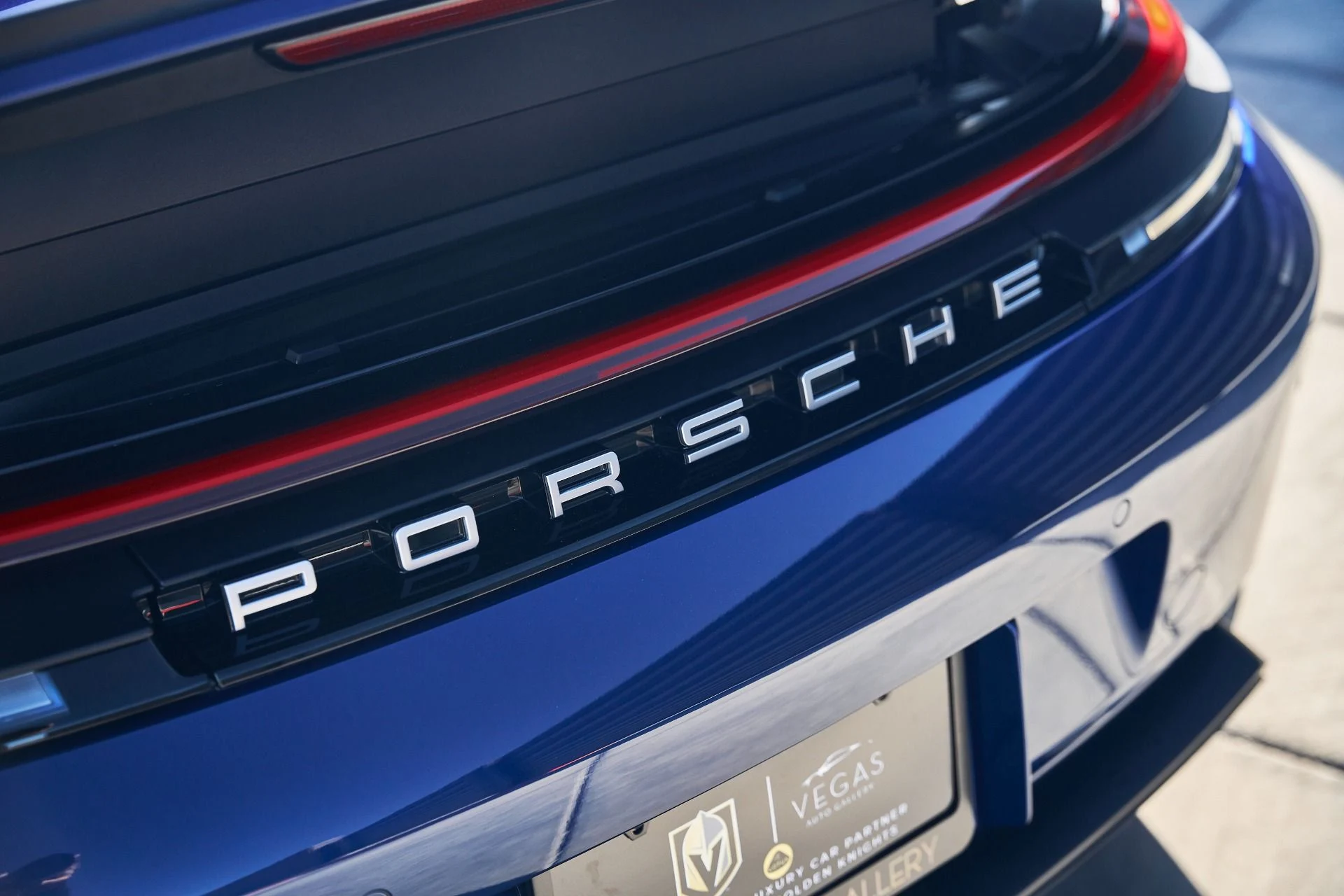 mph010_1632322905_Used_2025_Porsche_911_GT_3_1769736801_1707f91a32