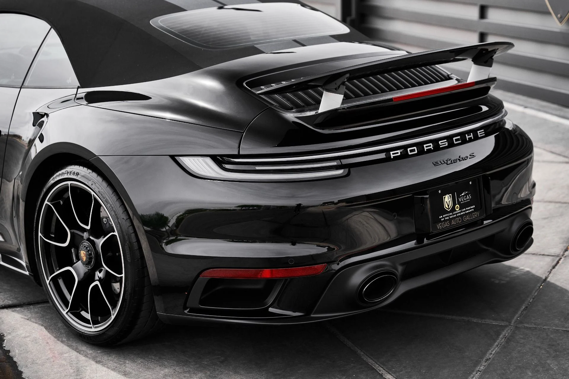 mph010_1636006480_Used_2024_Porsche_911_Turbo_S_1774923270_910ad0bfb5