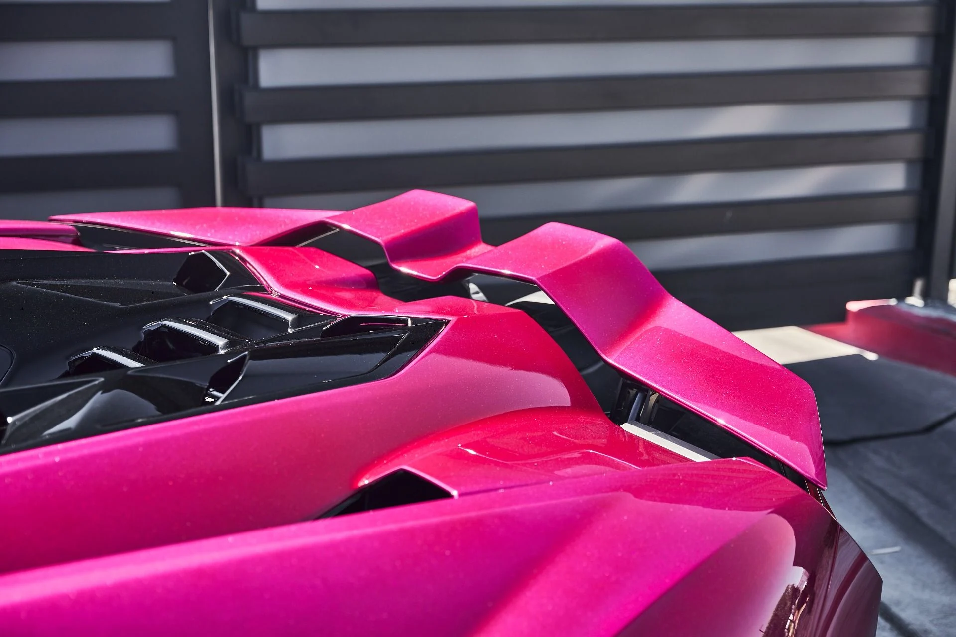 mph010_1642162447_Used_2025_Lamborghini_Revuelto_Base_1782964974_df65746764