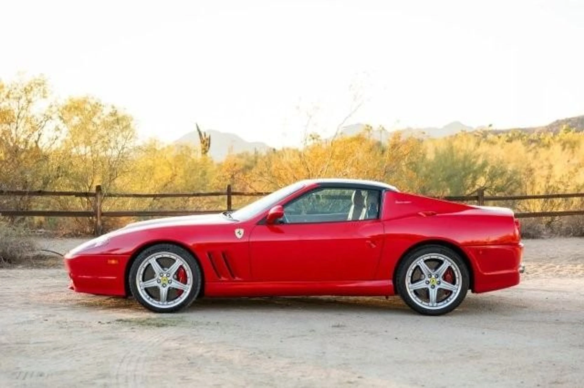 mph010_1643516154_Used_2005_Ferrari_Superamerica_1773854911_0845959b53