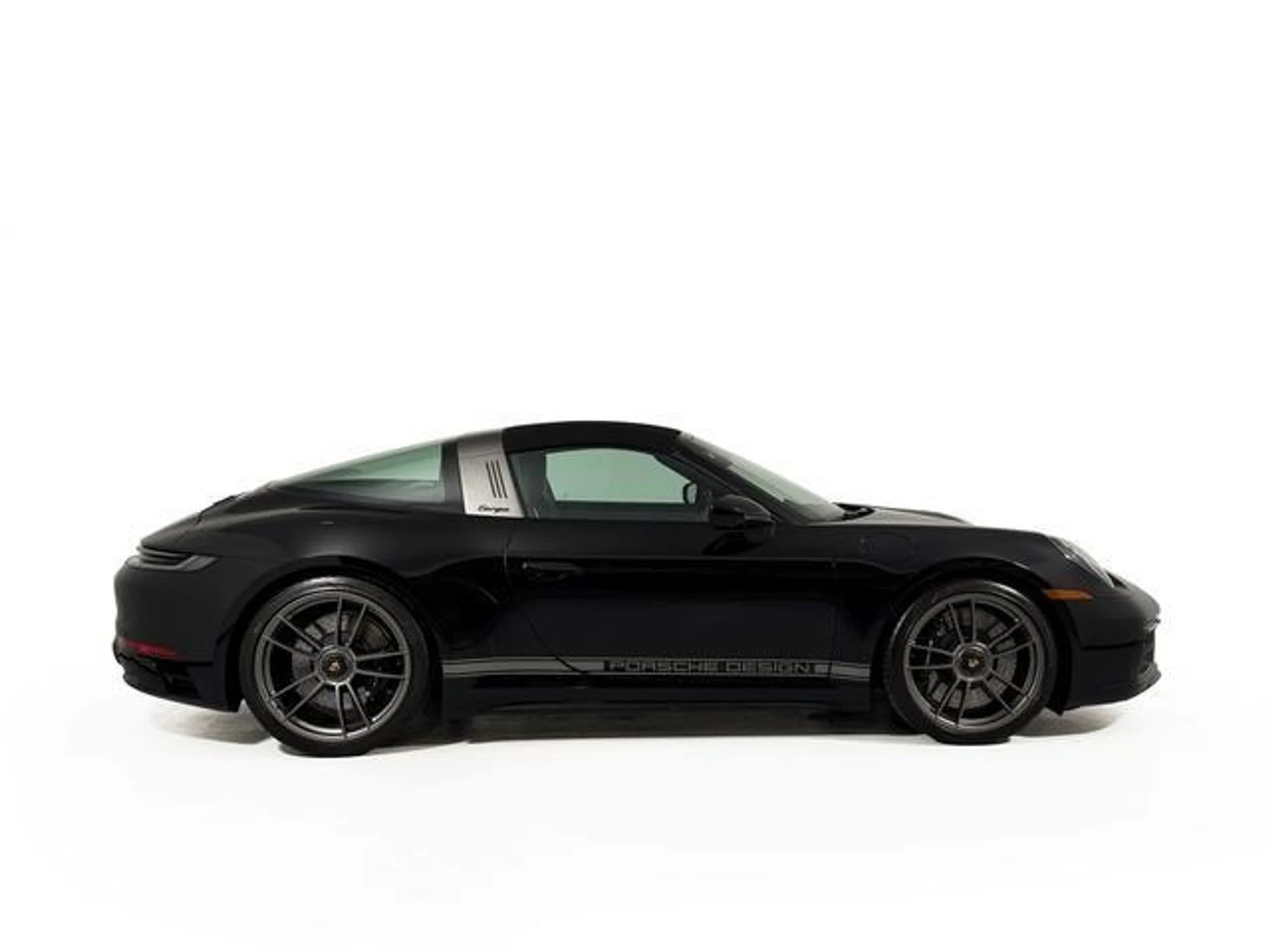 mph010_1650395786_n_LP_9r0d_R_Bk_Hlq0_RT_Bt1_q_A3_DV_8w_93d9c31f80