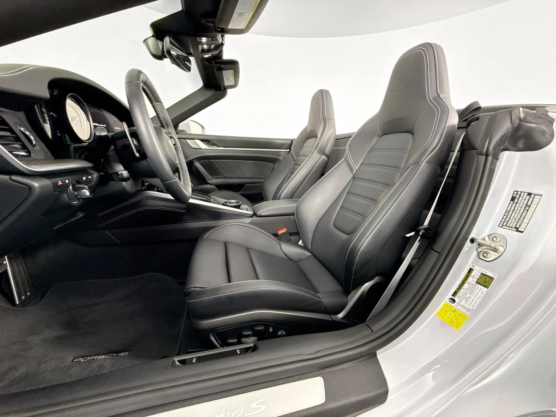mph010_1652617970_Used_2025_Porsche_911_Turbo_S_1784676735_ae9f4deb73