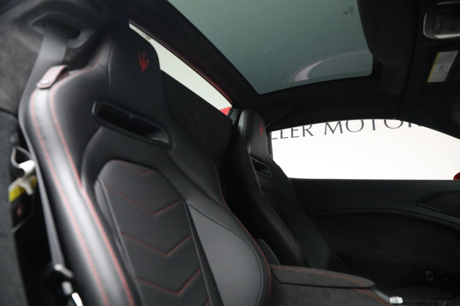 mph010_1652894698_New_2024_Maserati_MC_20_Cielo_82c45f3db8