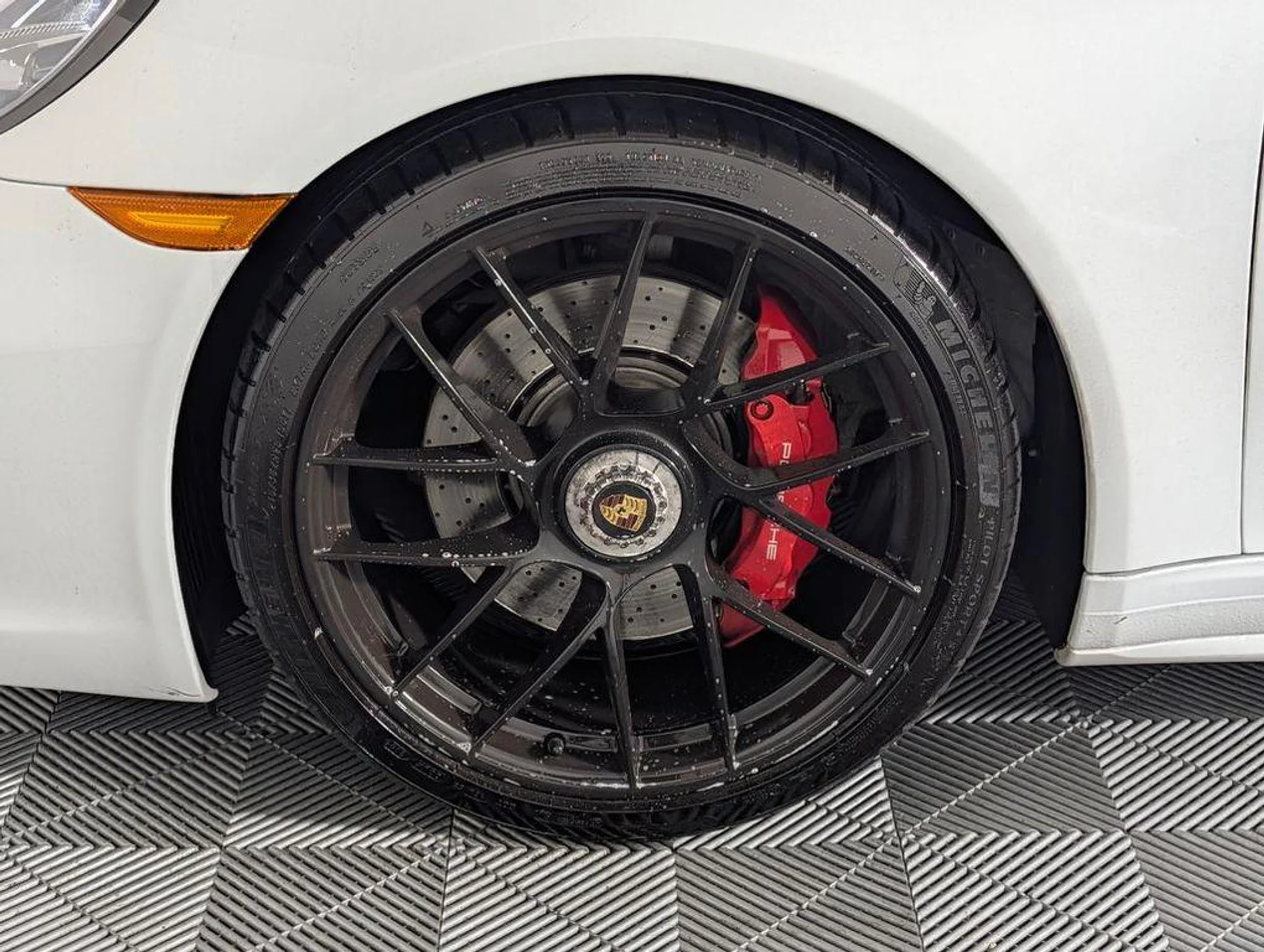 mph010_1656196433_myb_Mis_Tf_Ogls_P_Keppd4o_Byq_X_Ks_e3381d46fc