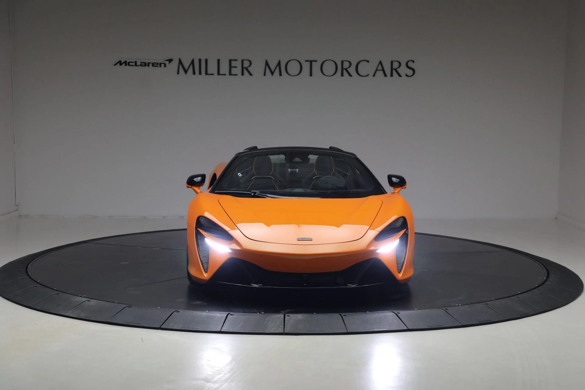 mph010_1656315659_New_2026_Mc_Laren_Artura_Spider_Performance_5cbab6f0da