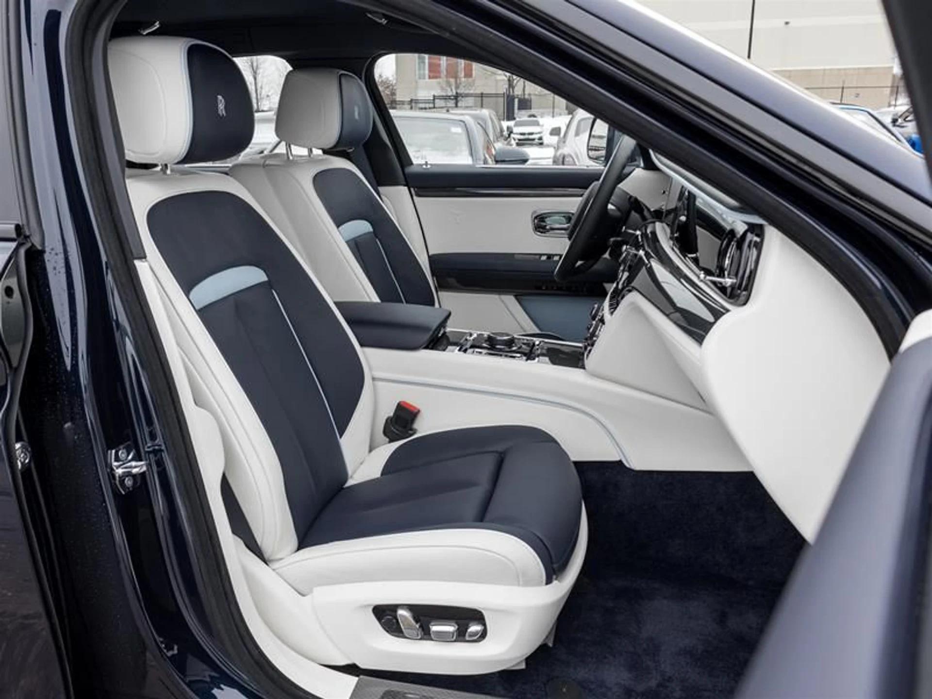 mph010_165766112_oes2pjd0_0cb019d38d