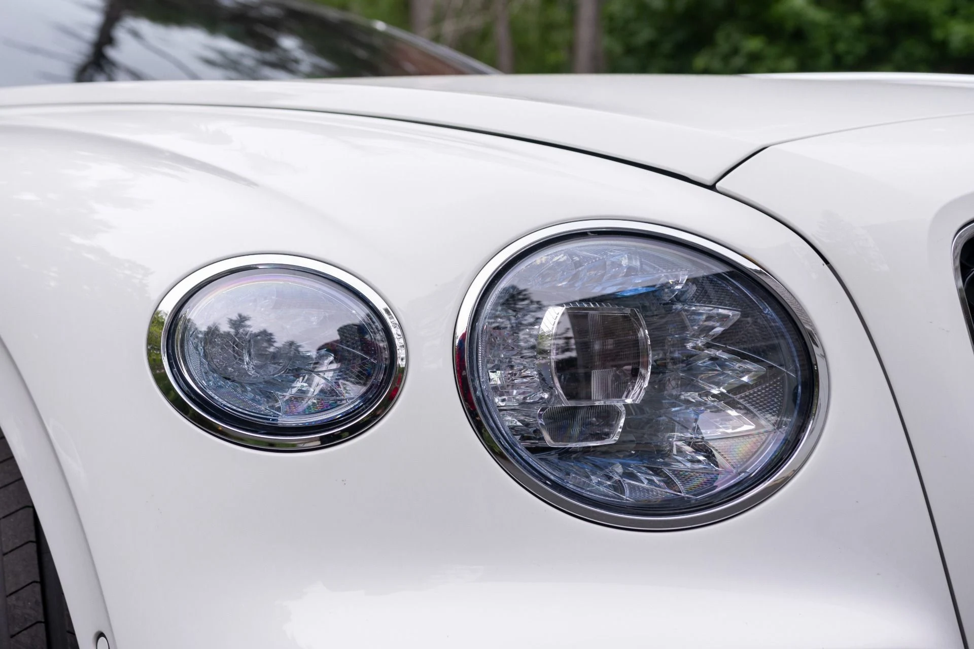 mph010_1664072347_Used_2024_Bentley_Flying_Spur_V8_1779398452_8d668ad3d5