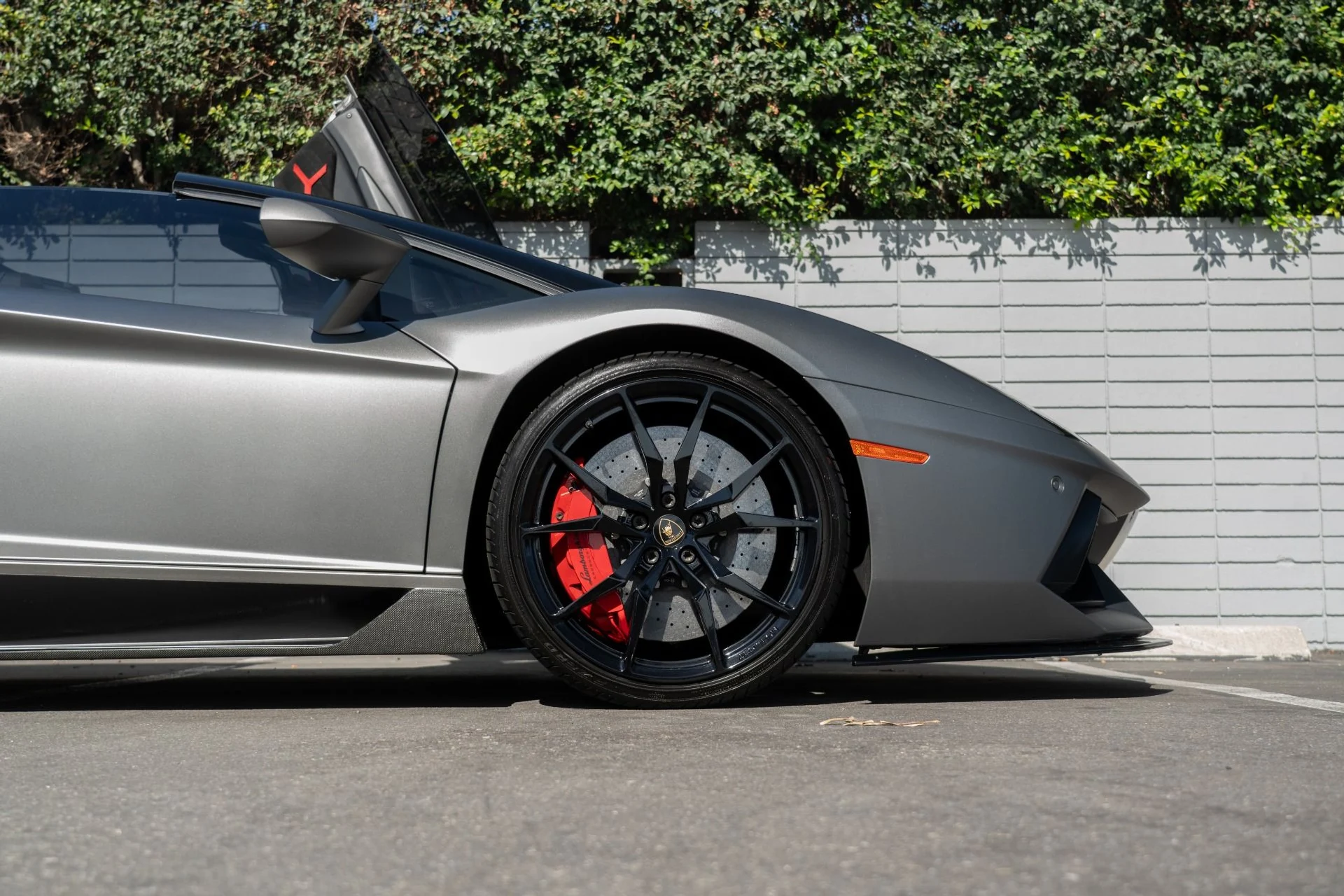 mph010_1664213089_Used_2015_Lamborghini_Aventador_LP_700_4_1755813837_87210c4721
