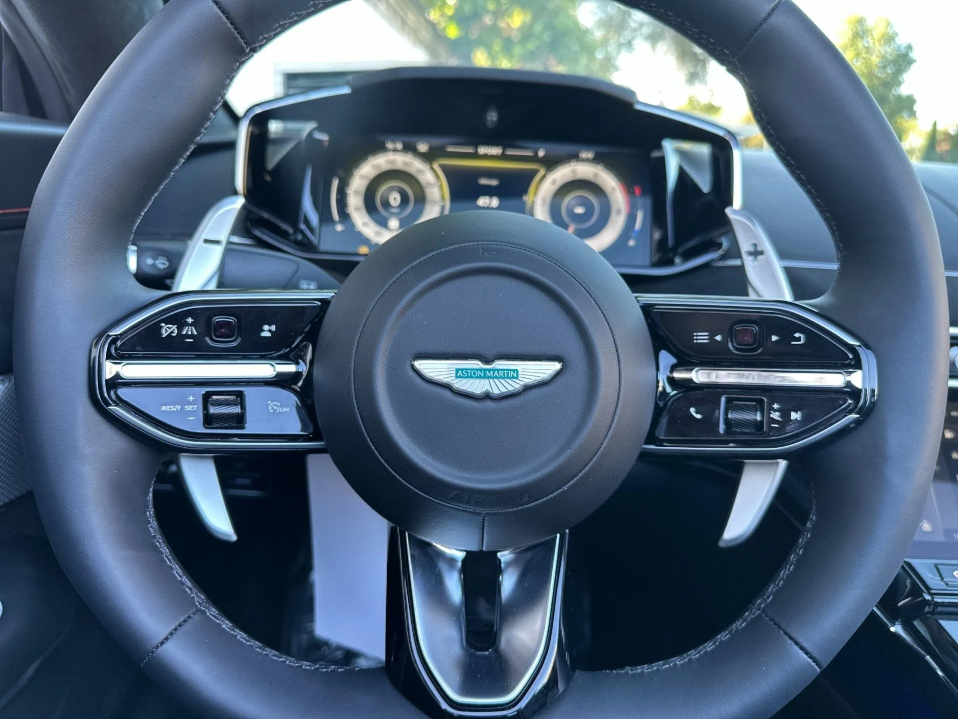 mph010_1667622213_New_2026_Aston_Martin_Vantage_1757686925_56359919e4