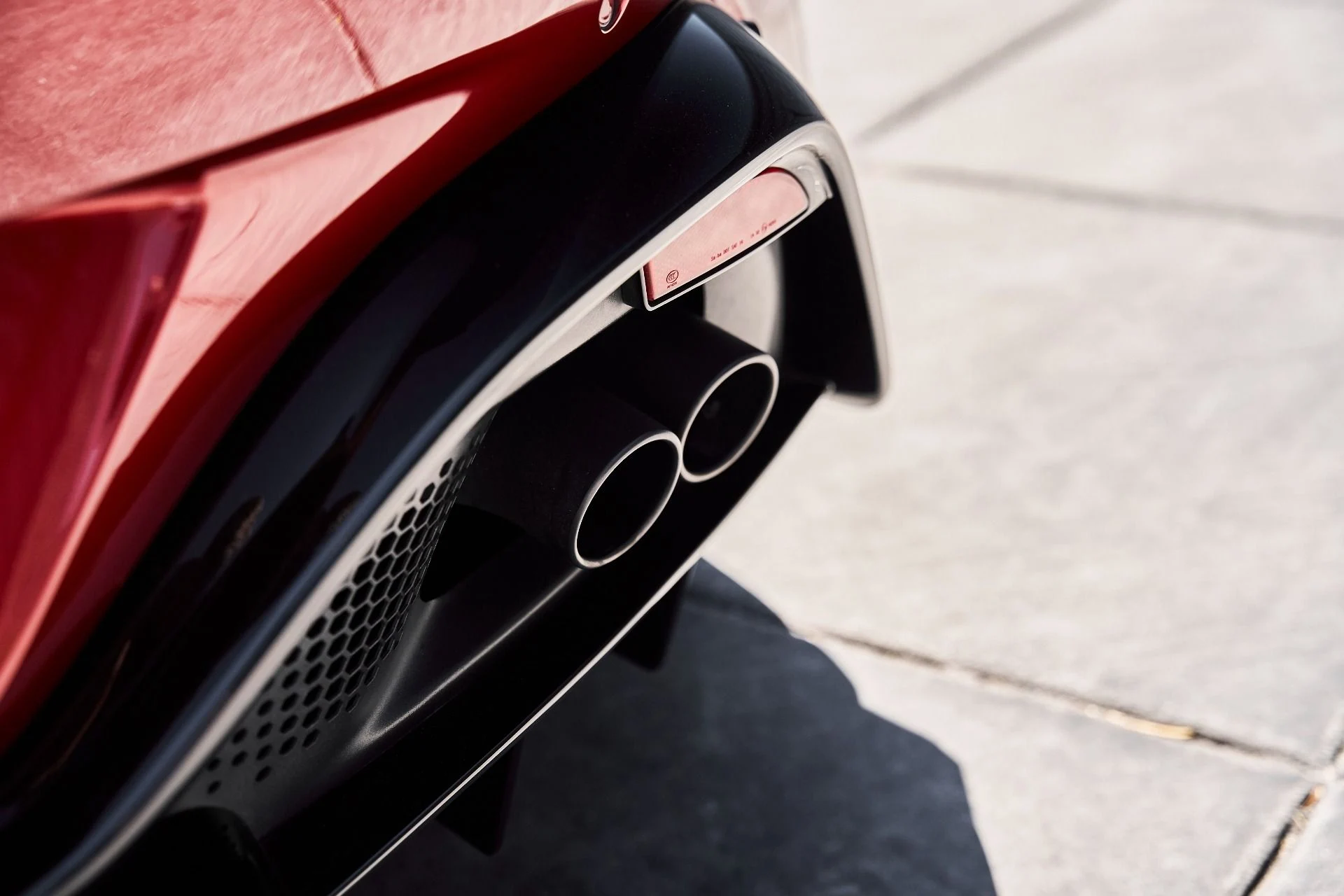 mph010_1675936438_Used_2020_Aston_Martin_Vantage_Base_1777504260_9711ae94e8