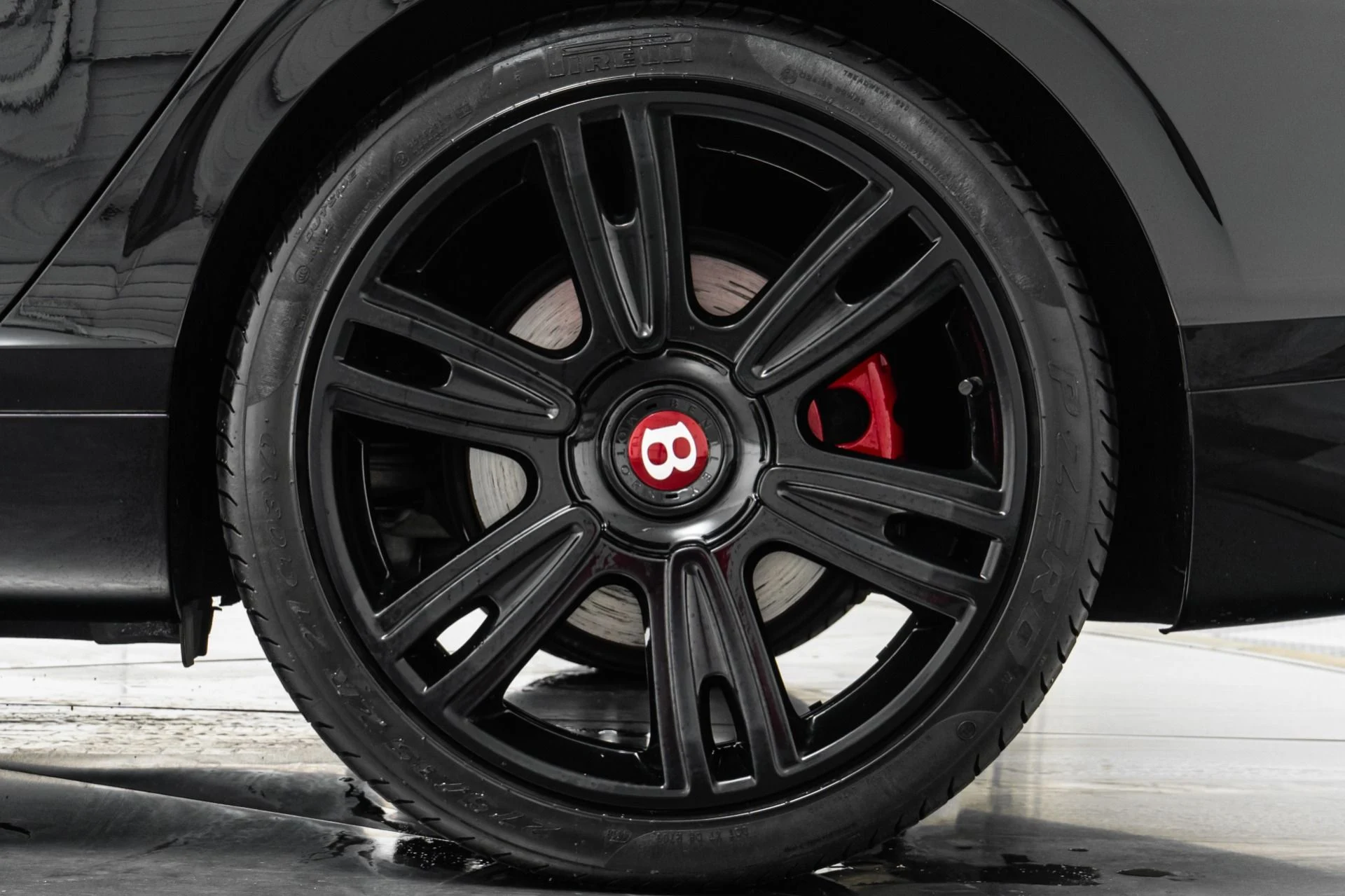 mph010_1678727736_Used_2017_Bentley_Flying_Spur_V8_S_Two_Tone_Interior_Low_Miles_521_Horsepower_1773860455_7c2249b9be