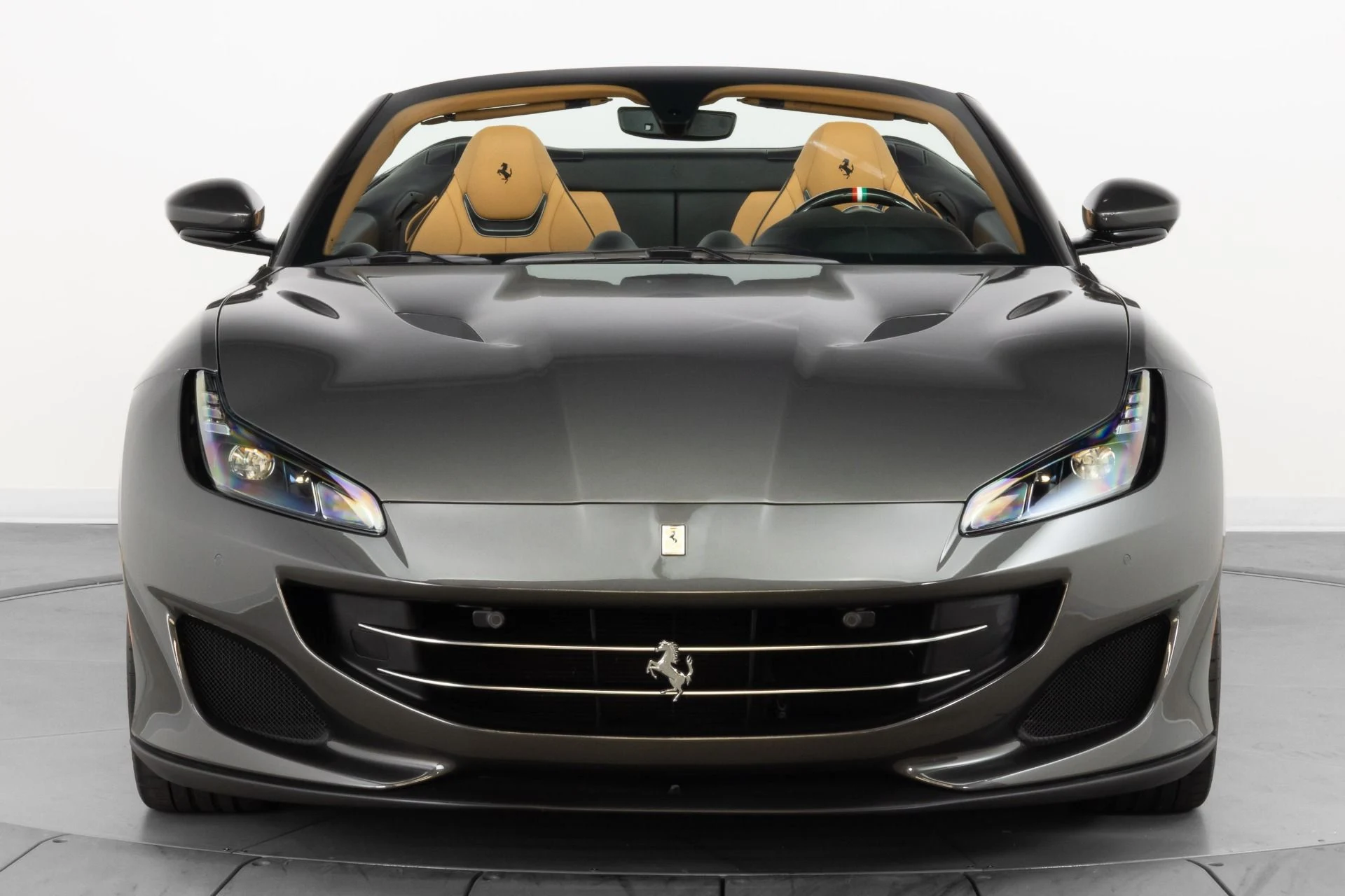 mph010_1689774091_Used_2019_Ferrari_Portofino_1784318320_60bb75e415