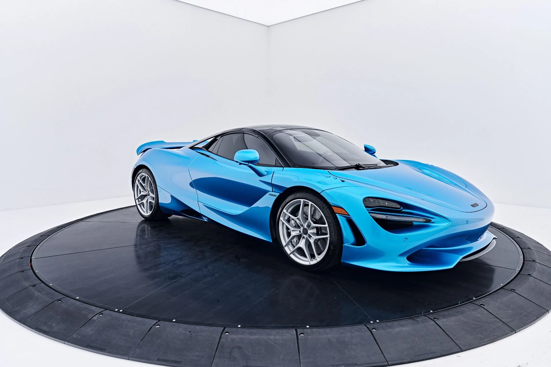 mph010_1695450167_Used_2025_Mc_Laren_750_S_1787619642_ab0cbdc7a8