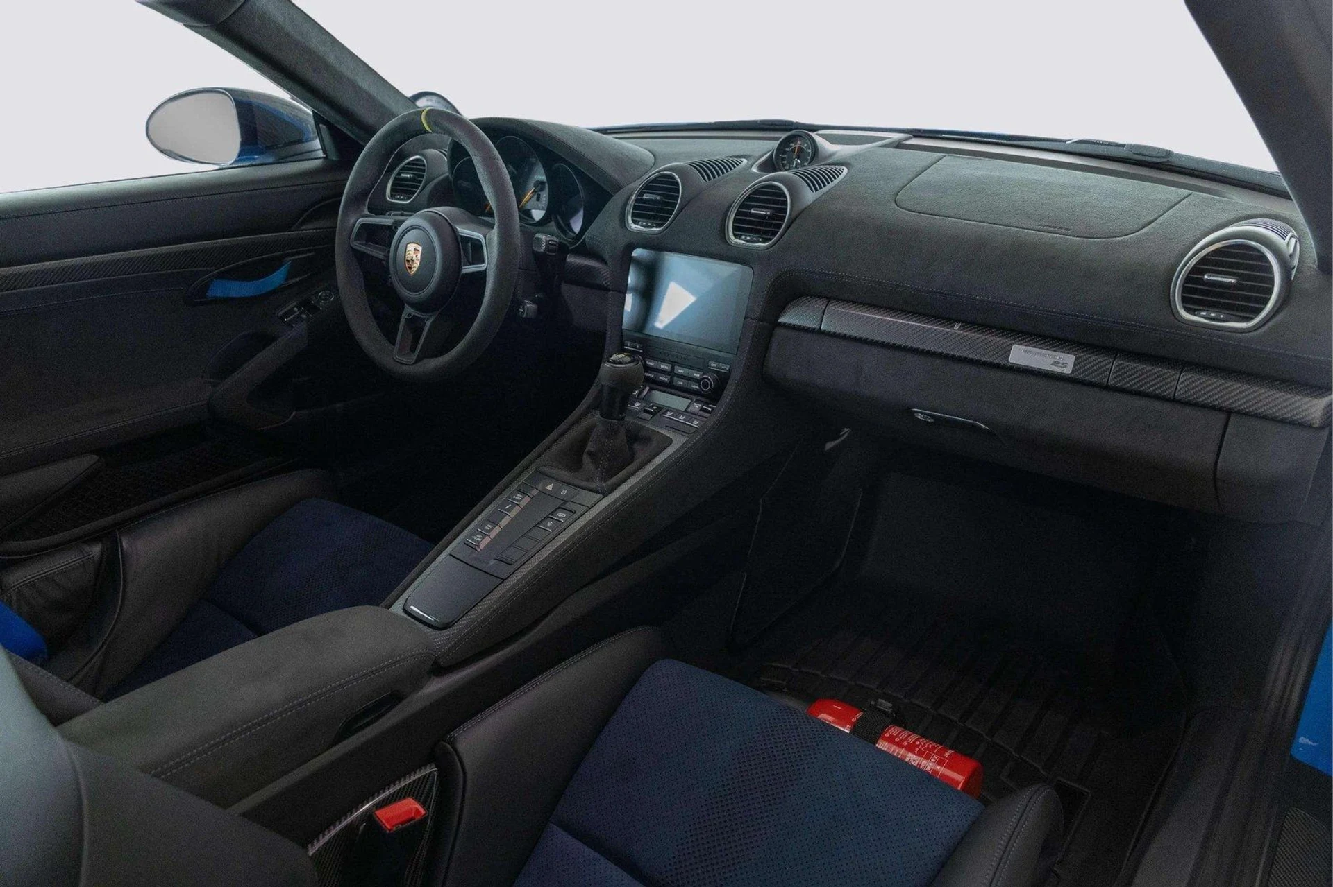 mph010_169998281_image_11_9d281f587d