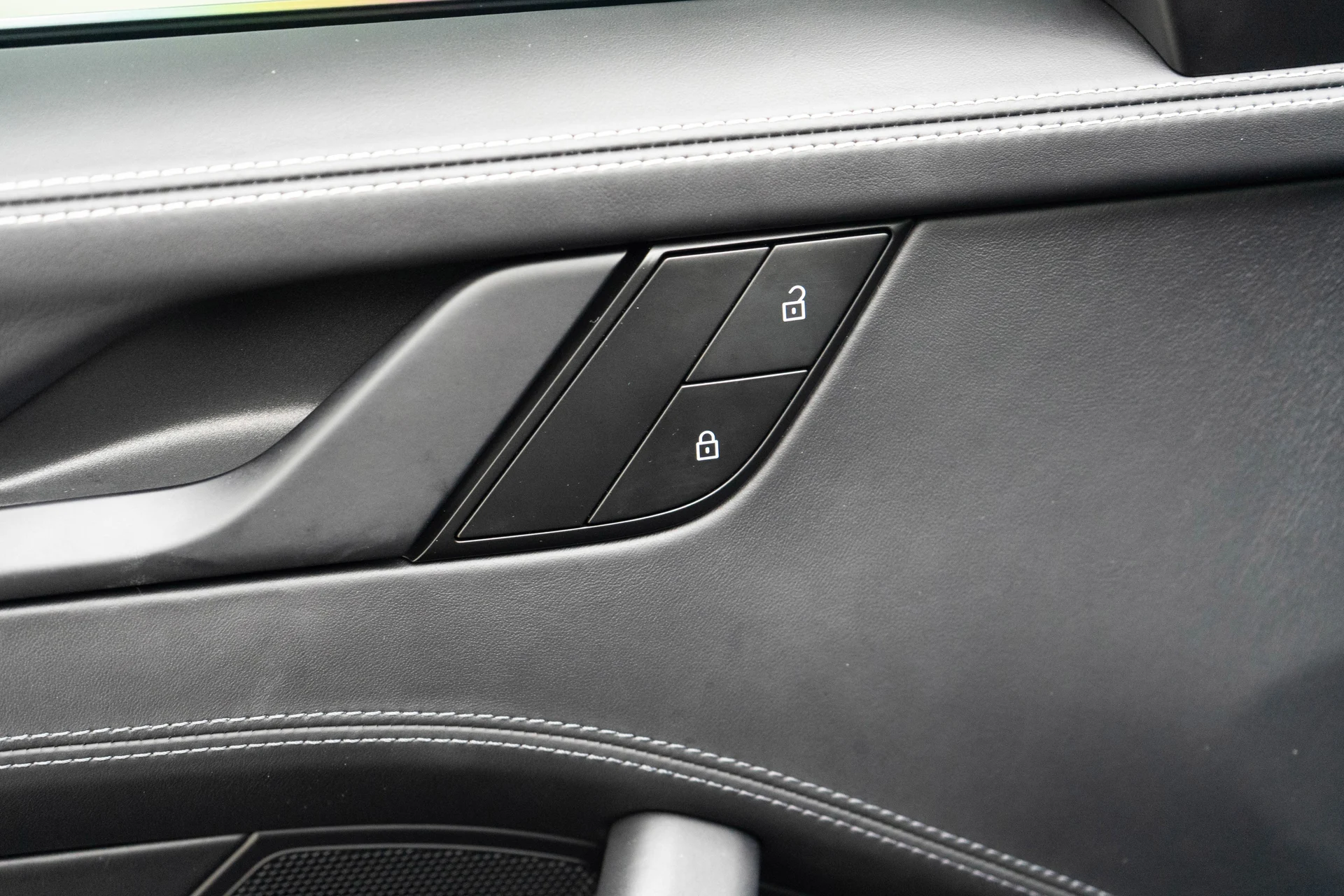 mph010_1709529141_11_d3e37f5939