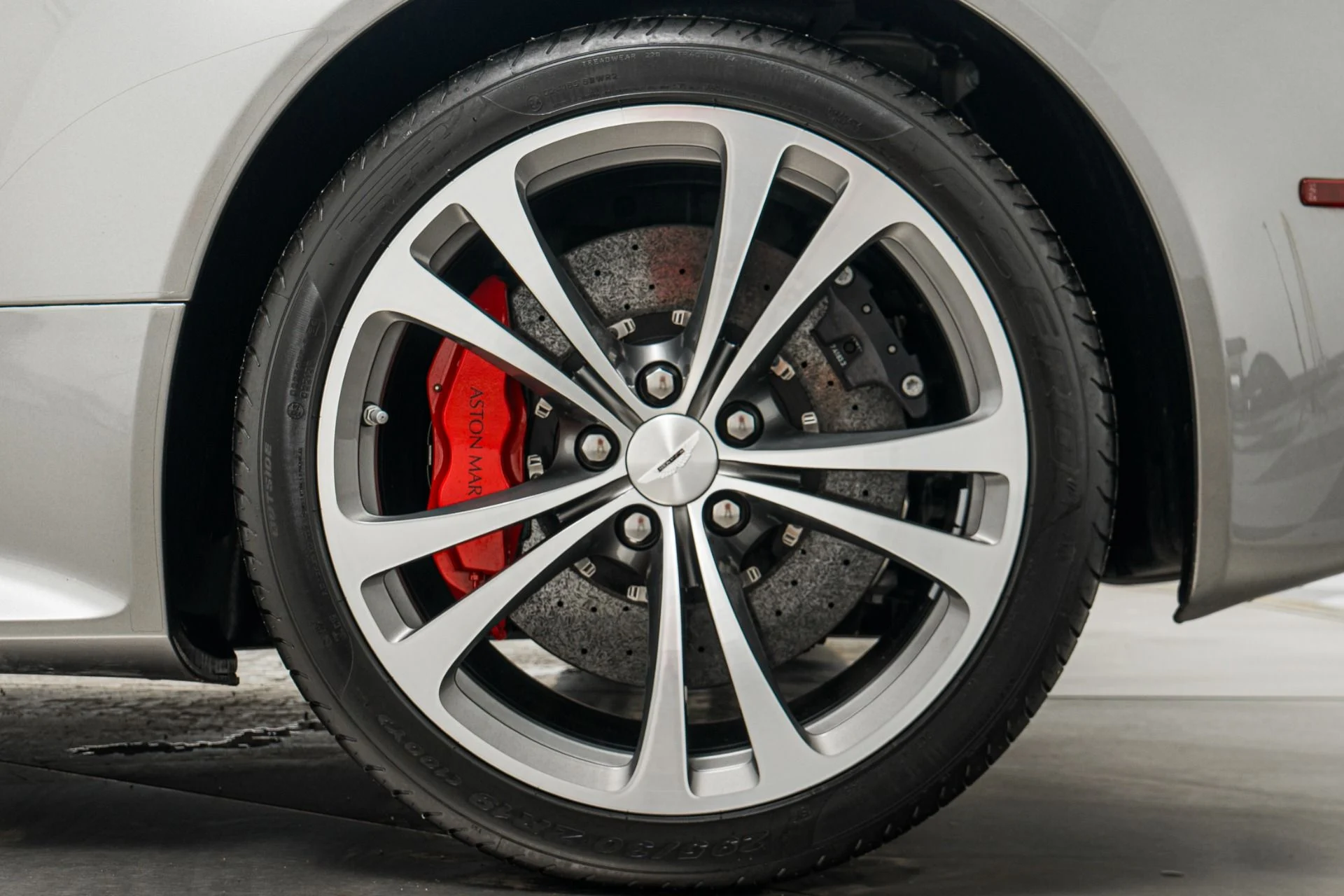 mph010_1709766794_Used_2017_Aston_Martin_Vantage_V12_S_7_Speed_Manual_Highly_Unusual_Spec_Gorgeous_1772489641_1366a130aa