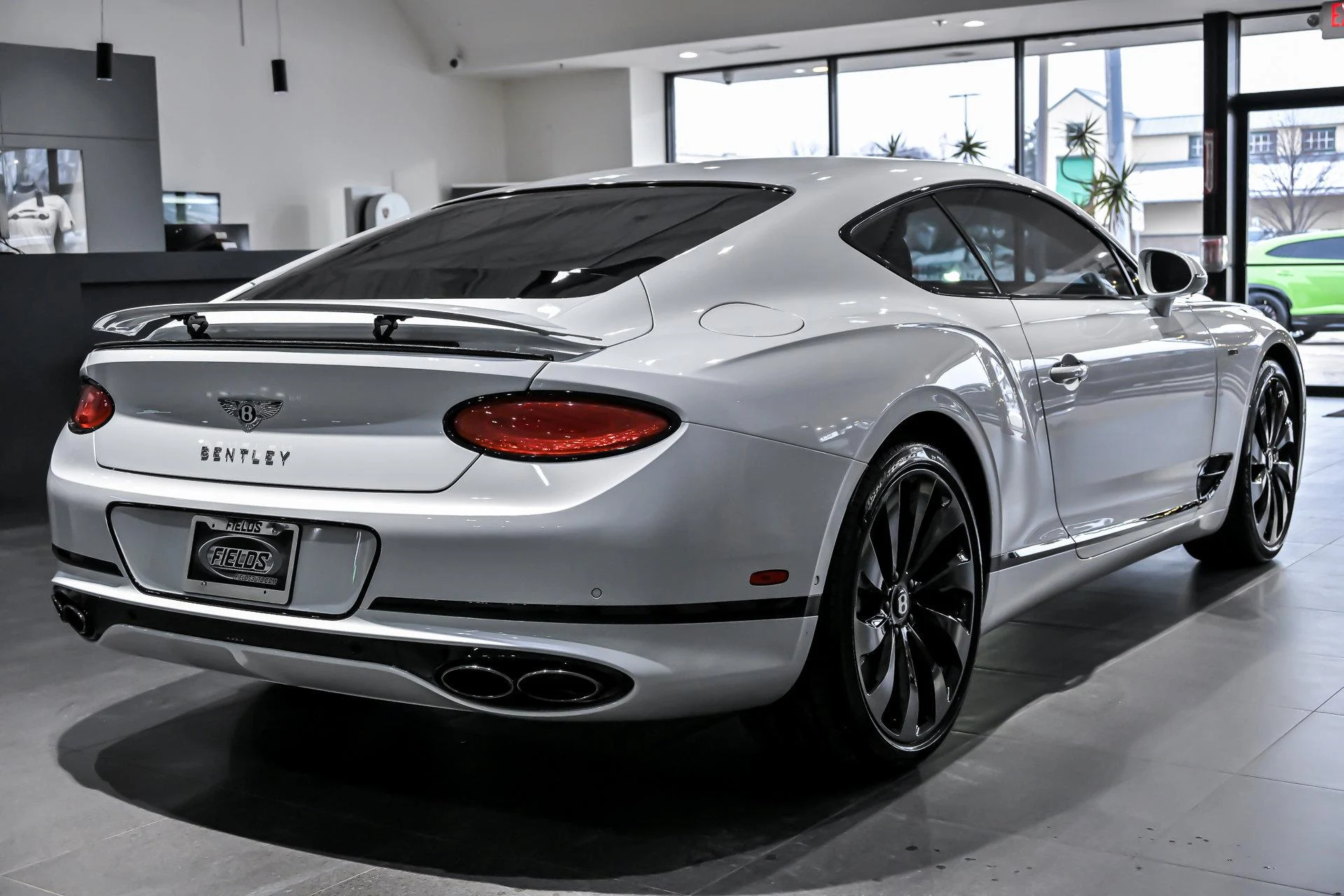 mph010_1710324099_Used_2024_Bentley_Continental_GT_V8_Coupe_1766137556_26e9e9d7db