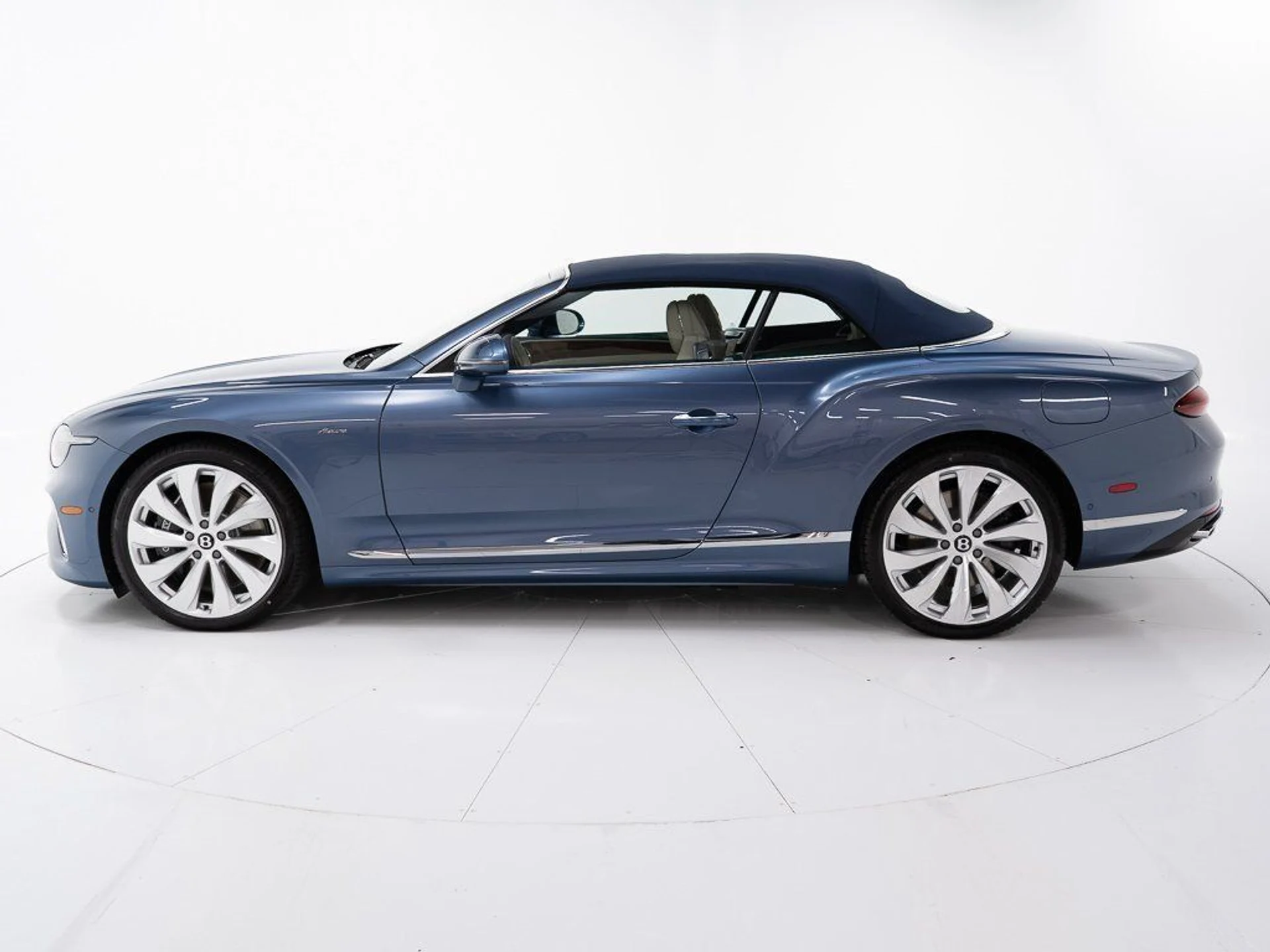 mph010_171508167_1807bb07a3db941a61442e147a85f803_84df7eb2e9