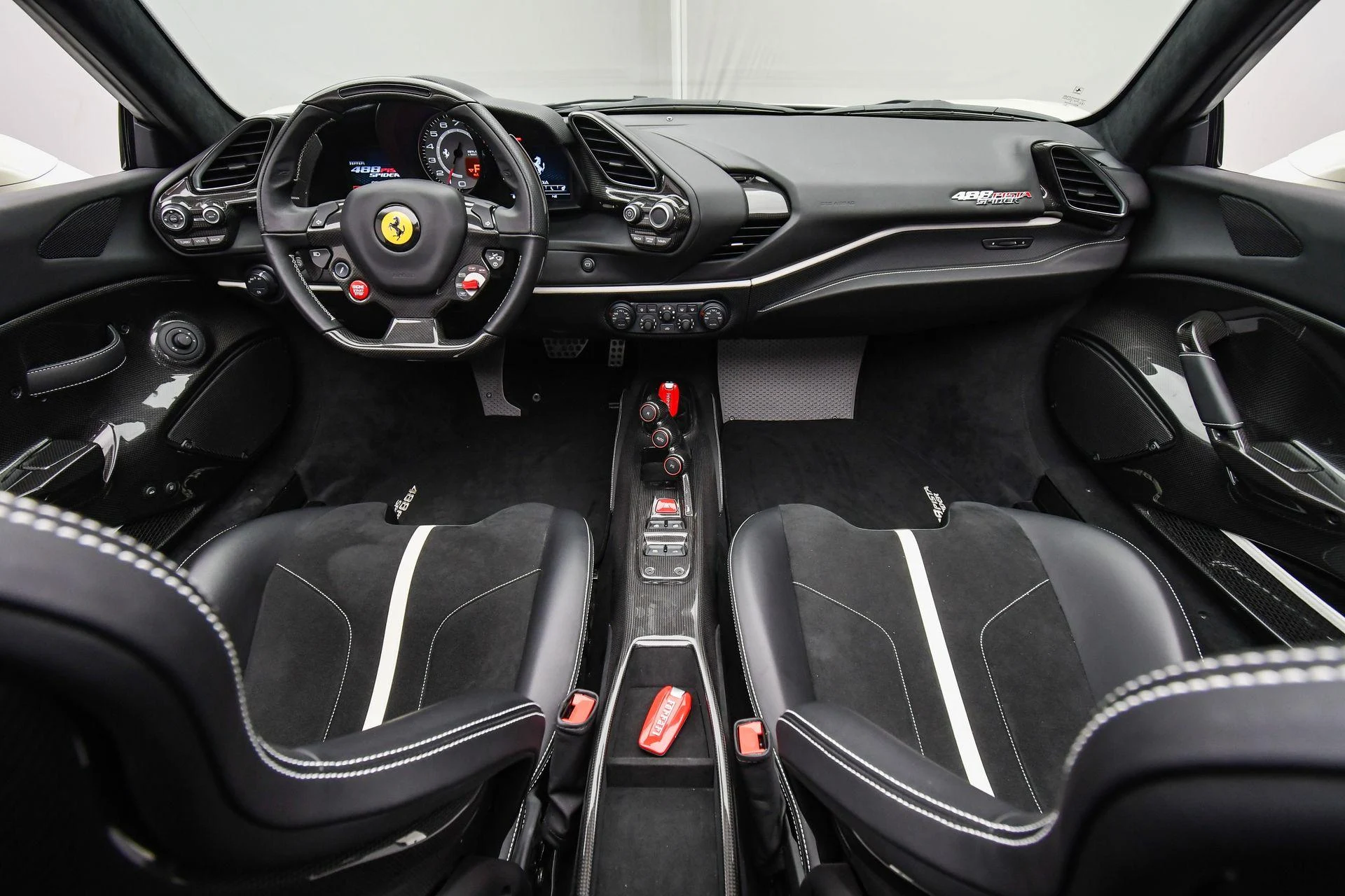 mph010_1730937567_Used_2020_Ferrari_488_Pista_Base_1757455418_eaf1fba0b4