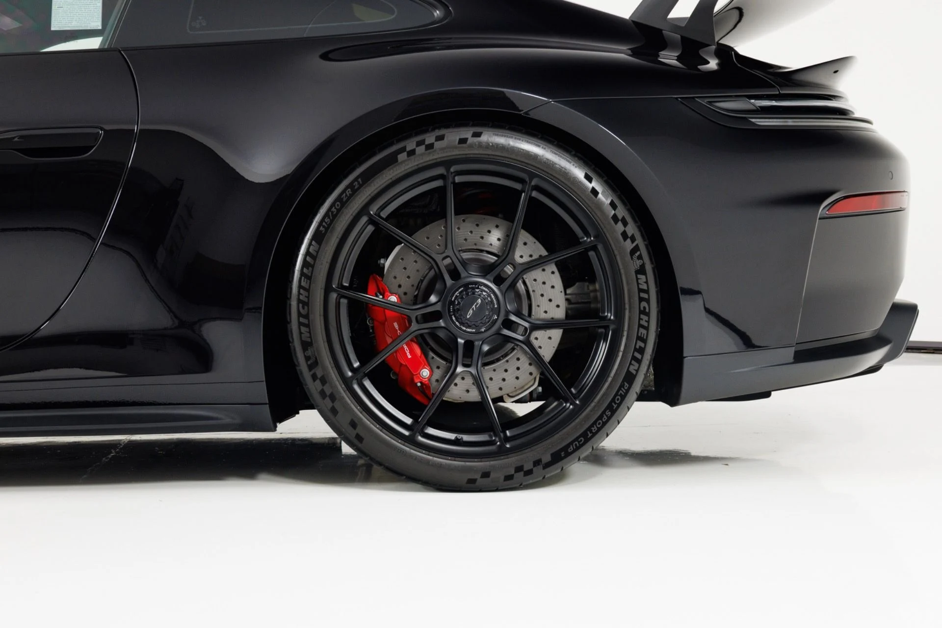 mph010_1740025809_Used_2025_Porsche_911_GT_3_1777071826_85180c4409