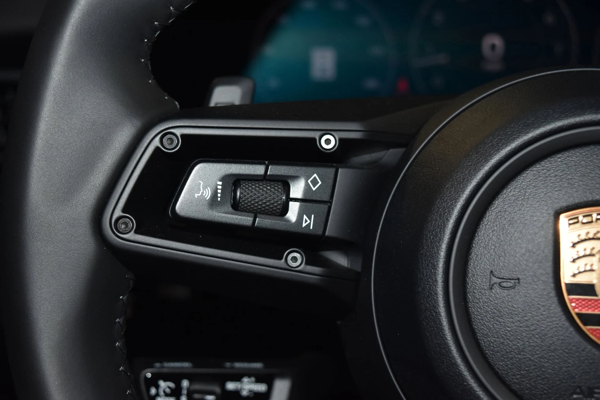 mph010_1742238816_d88c26ac91fd6c75d8e87fbf0bde2309x_ee59f481e6