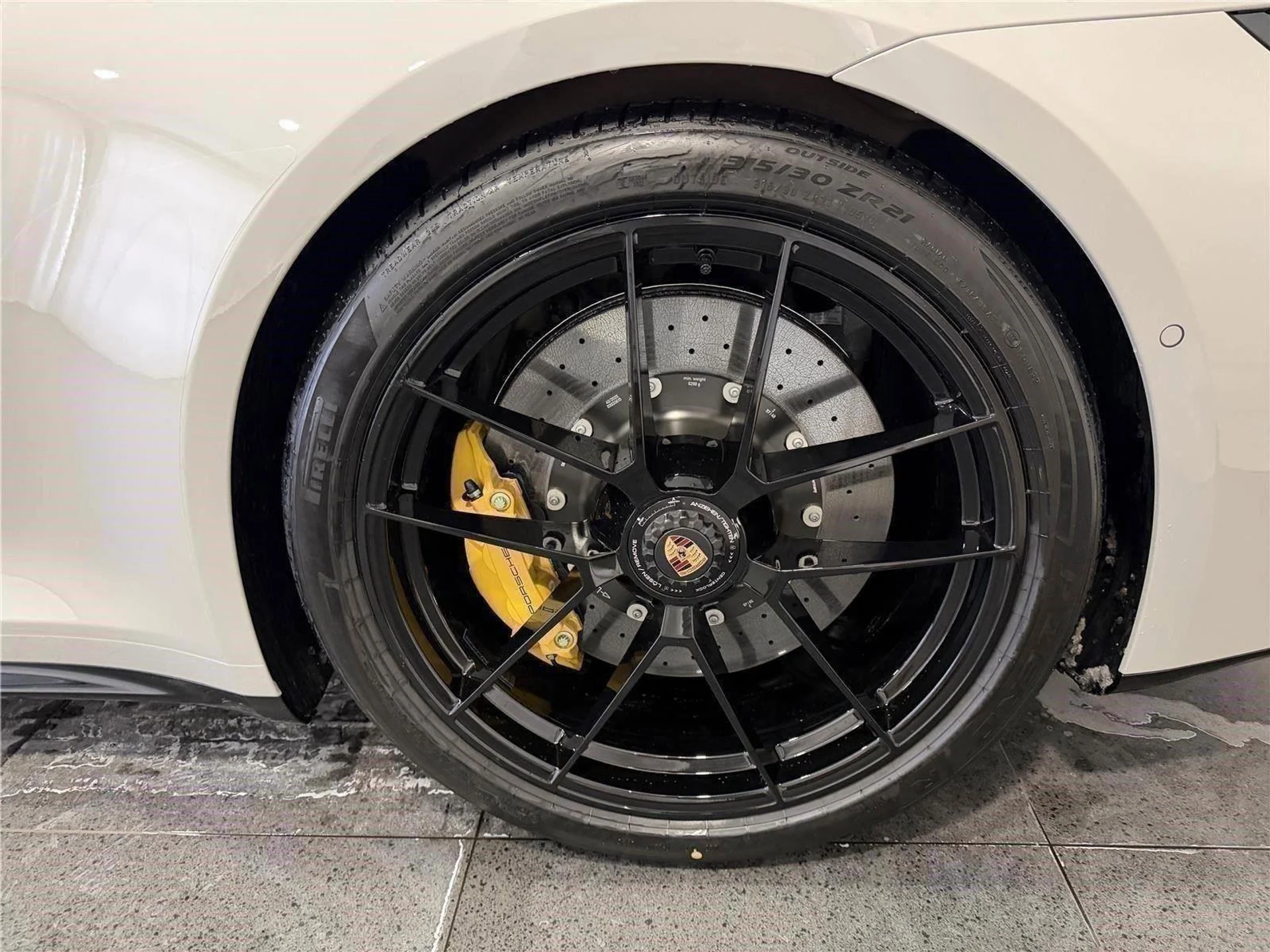 mph010_175474113_261984bc63bd51ae708e4c16f5a88712x_11ee8d0958