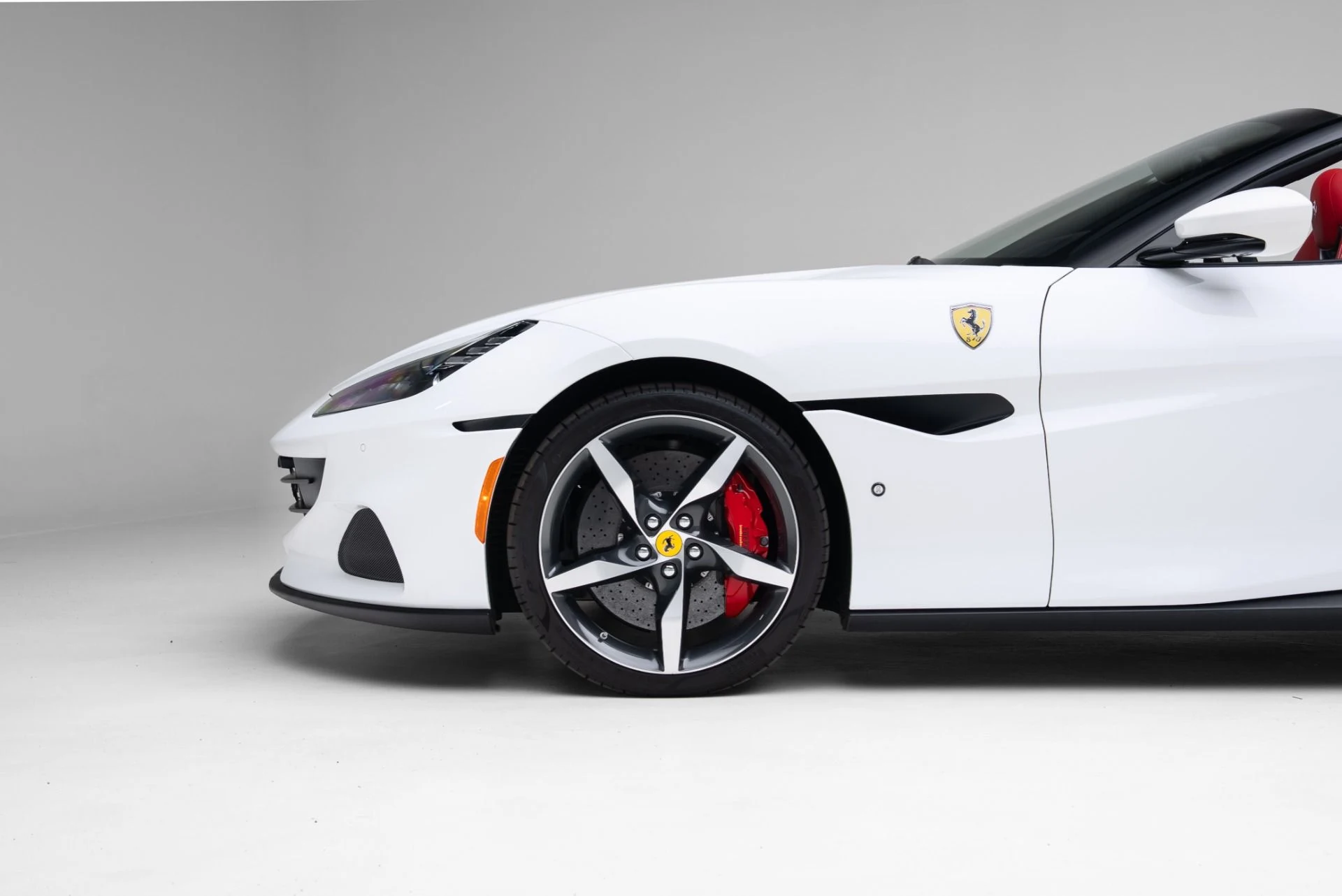 mph010_1767600550_Used_2022_Ferrari_Portofino_M_1771016640_4da026f7b5