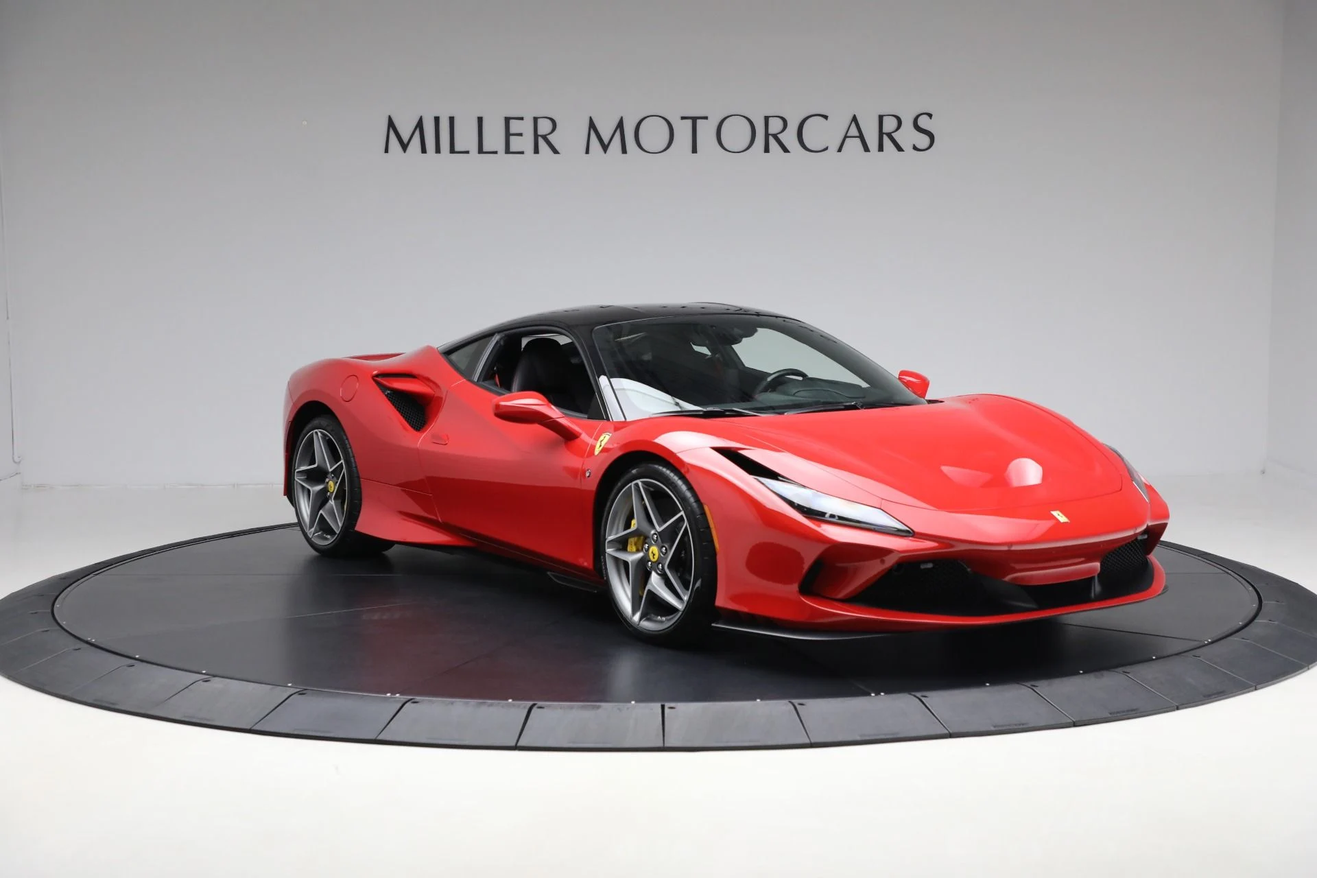 mph010_177840696_Used_2021_Ferrari_F8_Tributo_2b05943aa5