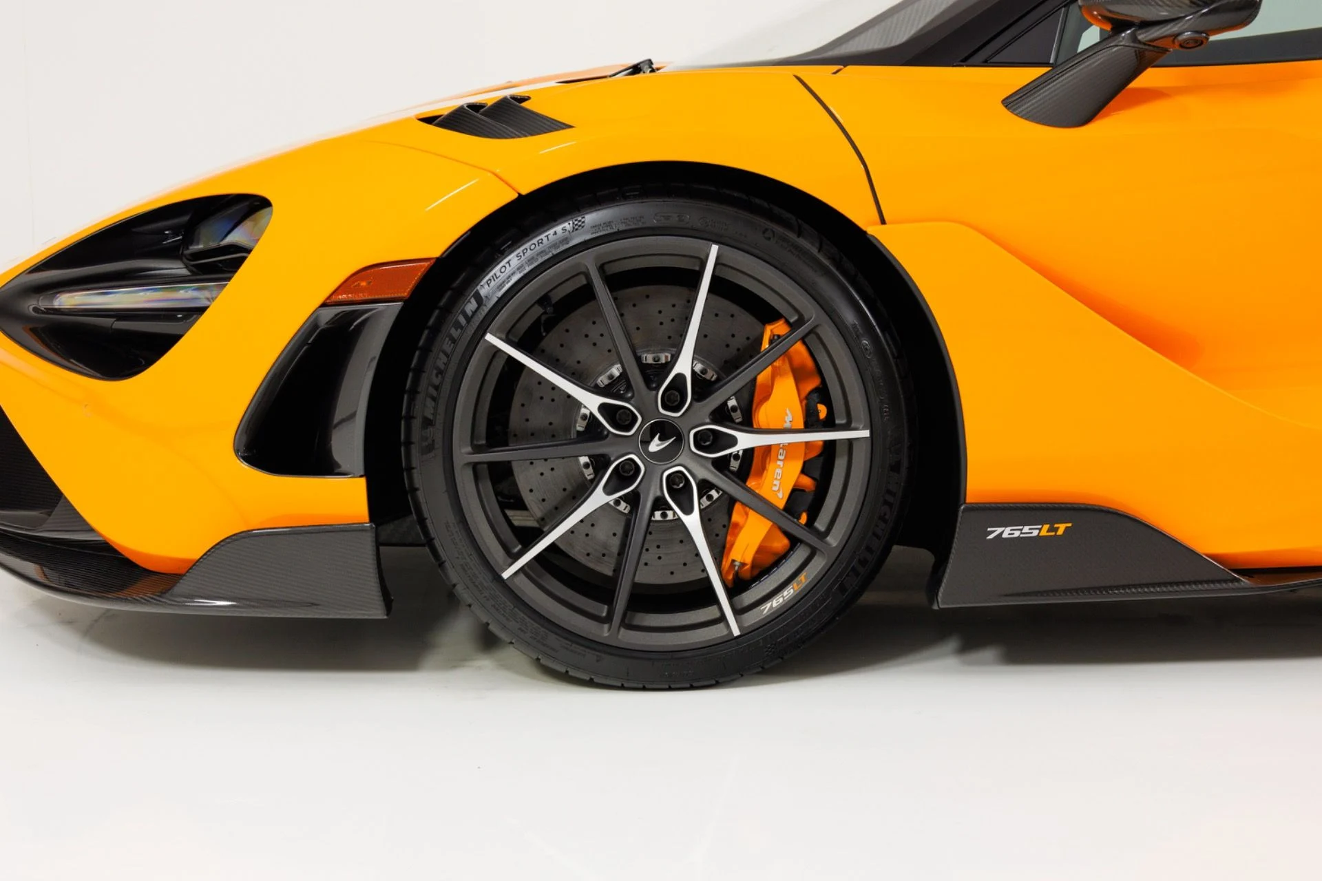mph010_1779945575_Used_2021_Mc_Laren_765_LT_1790963861_b1b27a5090