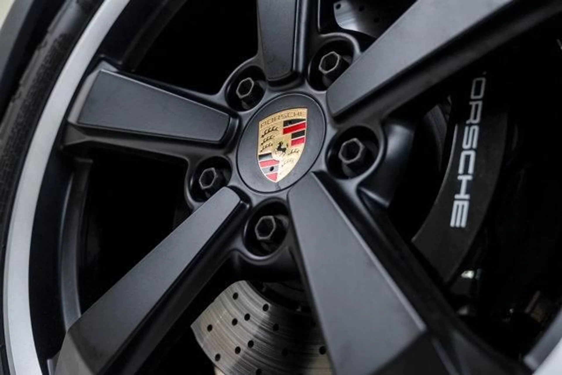 mph010_1786955310_5eu_Lz_L8_Y_Odybw_o8_RM_Nthx_Z0_Ews_5f3d8ad836