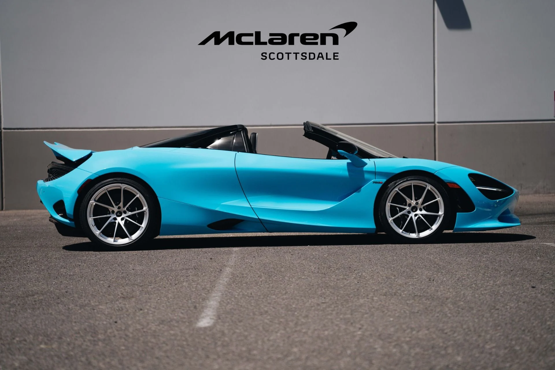 mph010_1791239868_Used_2025_MCLAREN_750_S_Tech_Lux_1775841304_174cfe06ba