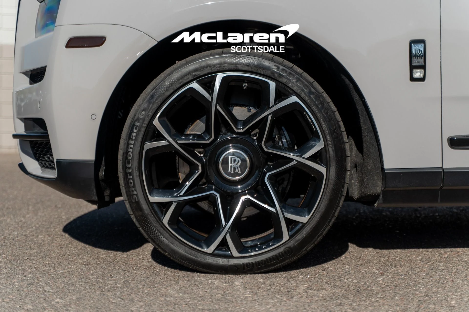 mph010_1791535831_Used_2023_Rolls_Royce_CULLINAN_1773856448_6034e54565