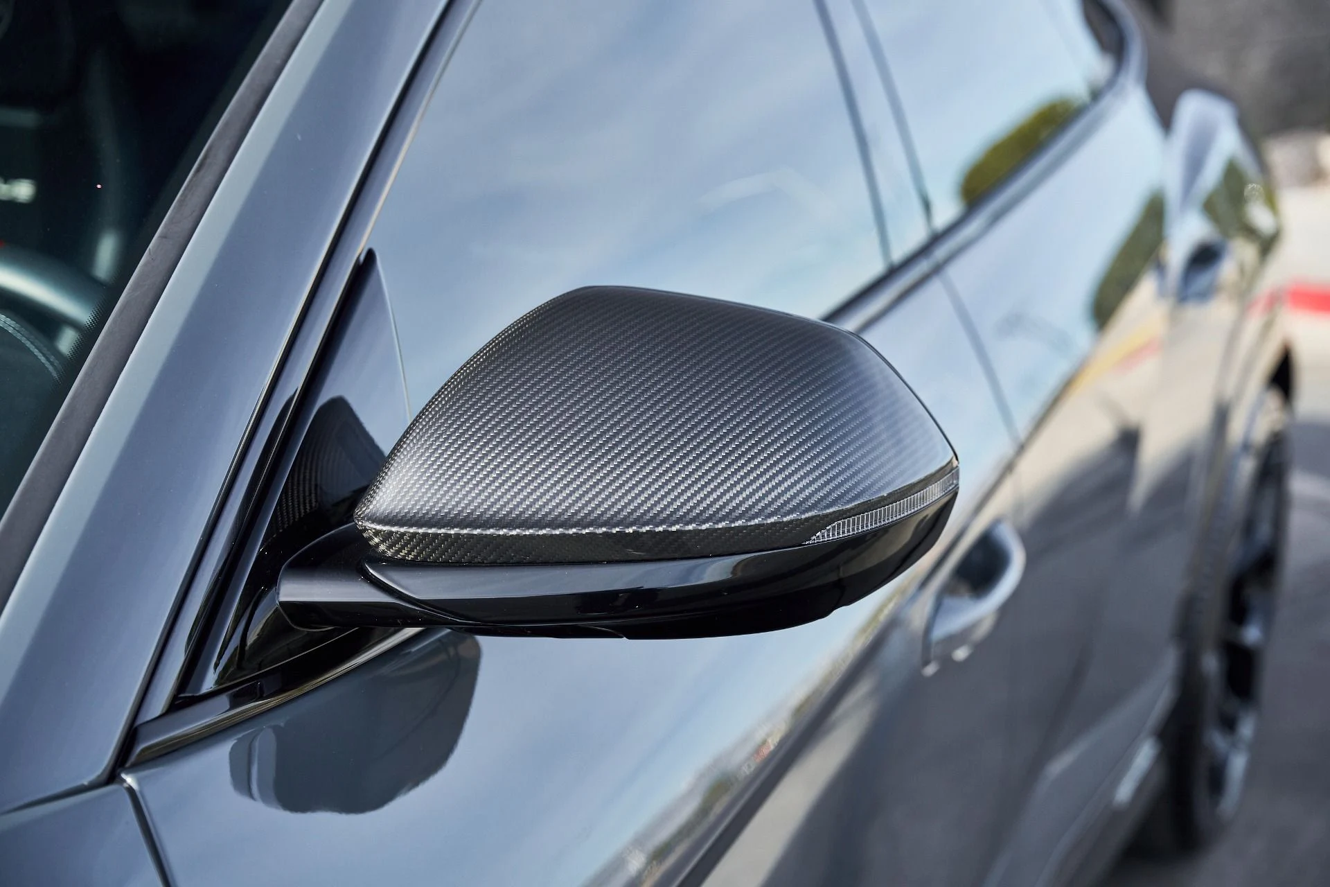 mph010_1793773612_Used_2024_Lamborghini_Urus_Performante_1766457633_d29787869e