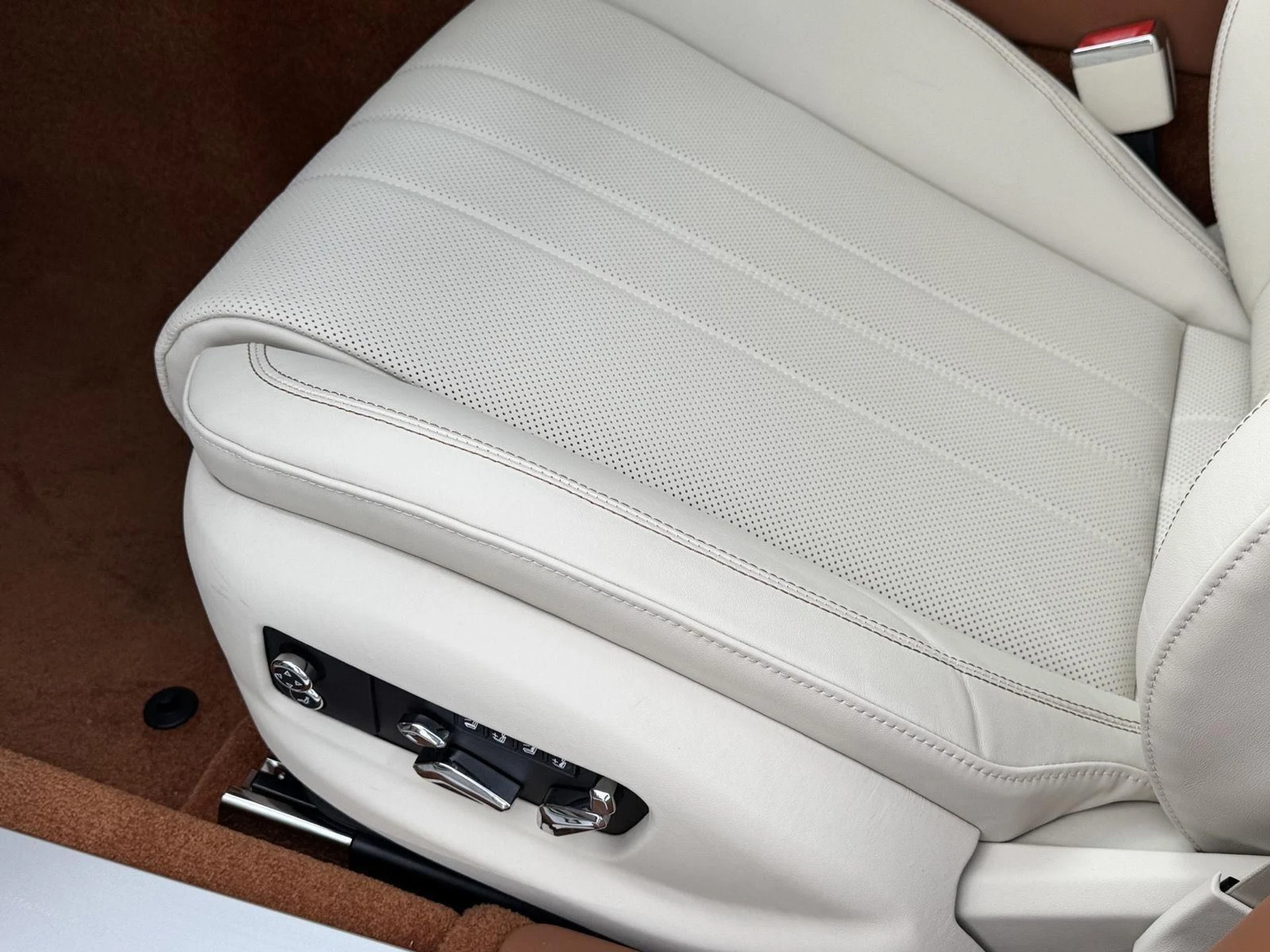 mph010_1796879685_c6aac69b71eba30f717421dc8faf2047_2c191f96fa