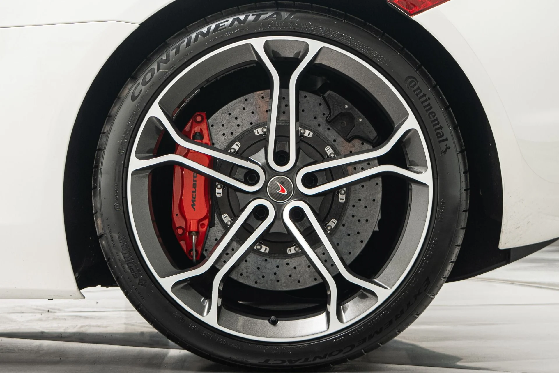 mph010_1797409861_Used_2014_Mc_Laren_MP_4_12_C_Spider_Retractable_Hardtop_616_Horsepower_Low_Miles_1779912312_317727097d
