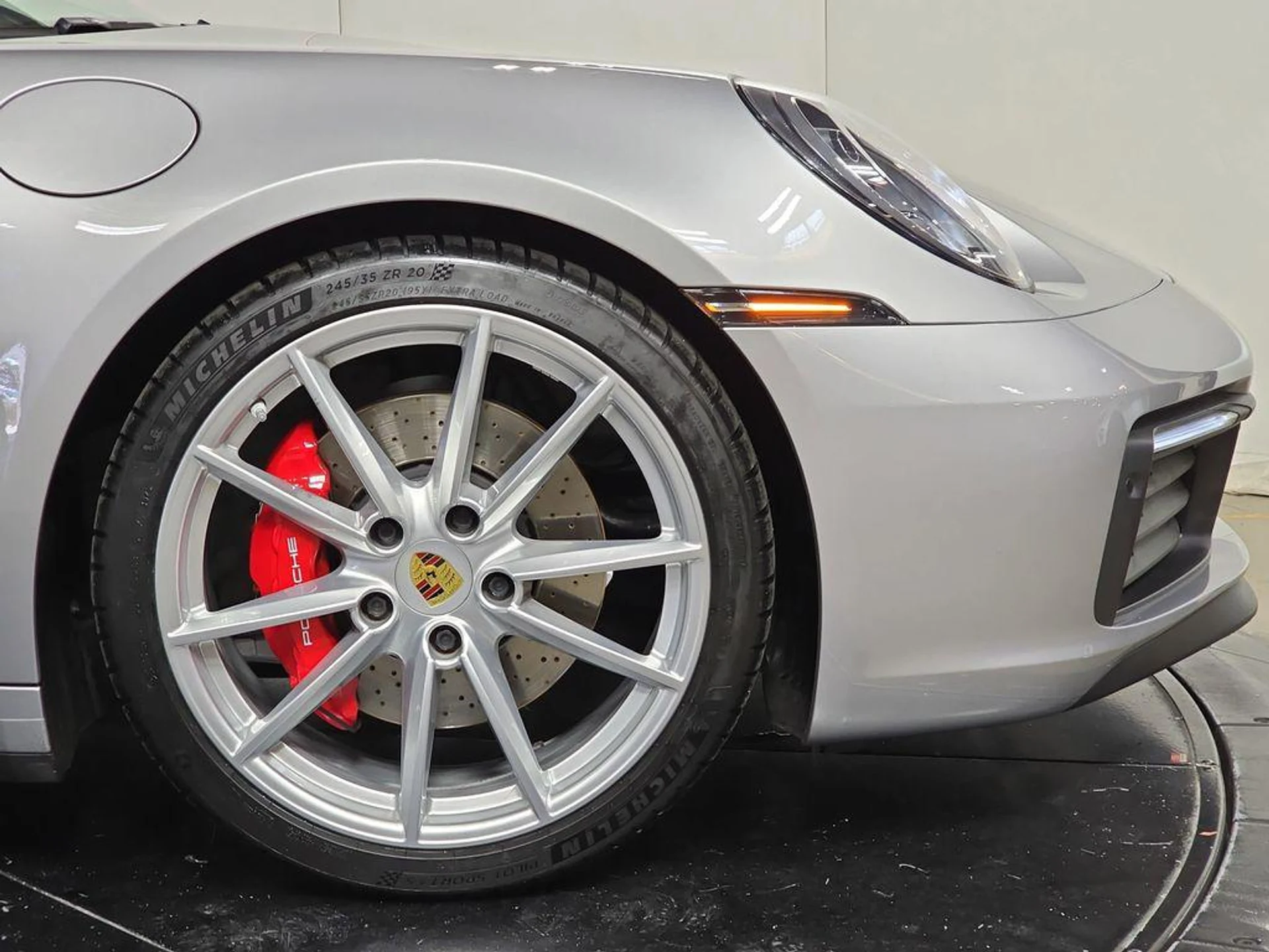 mph010_1800812360_fbpu_V8_Ek_B3_XU_Wo_Uou_Kx_Wy_JS_6b28_4413661592