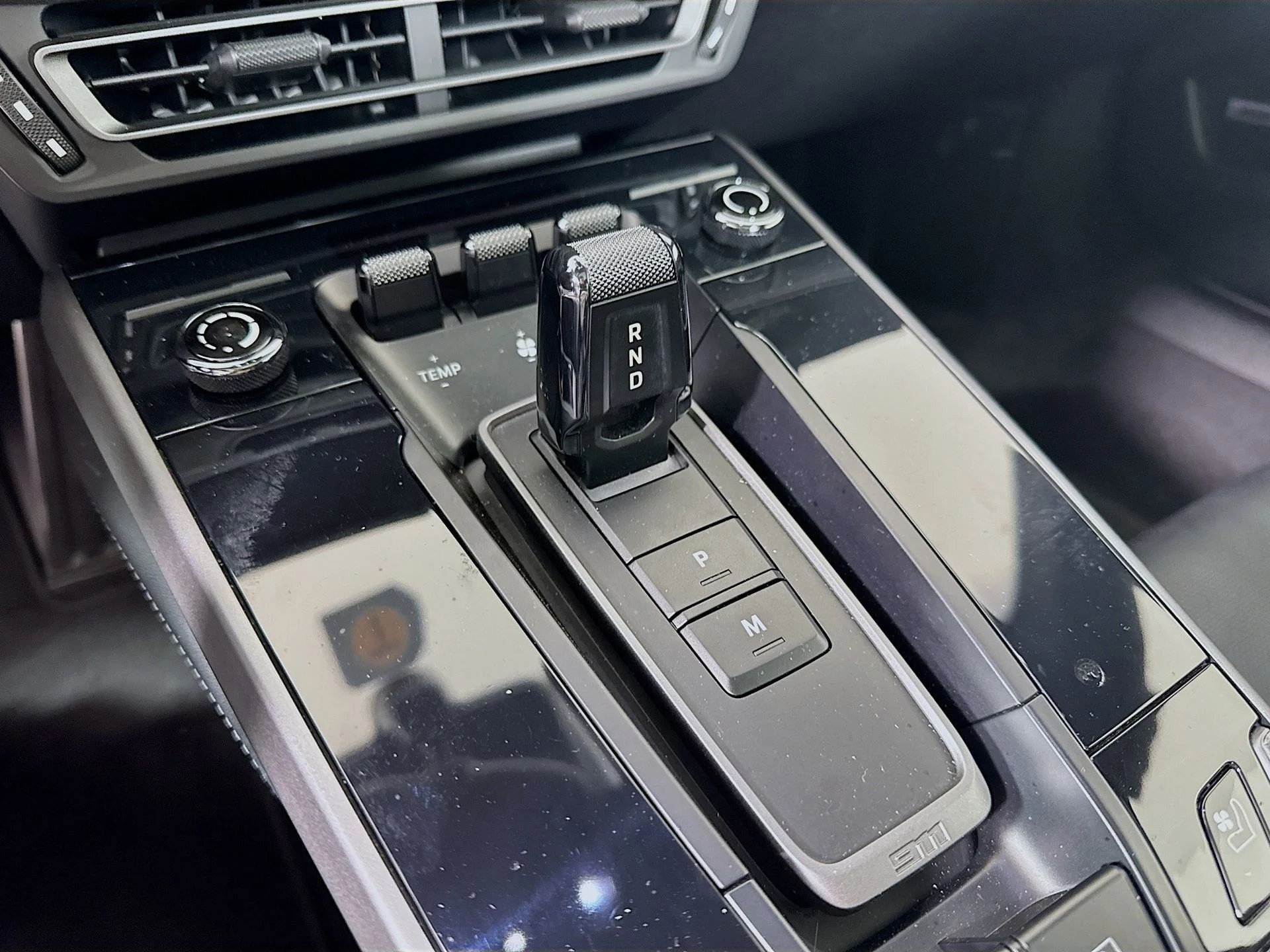 mph010_1801461028_5fb8bae5c658647cd54b38399767a7e2_4b69330023