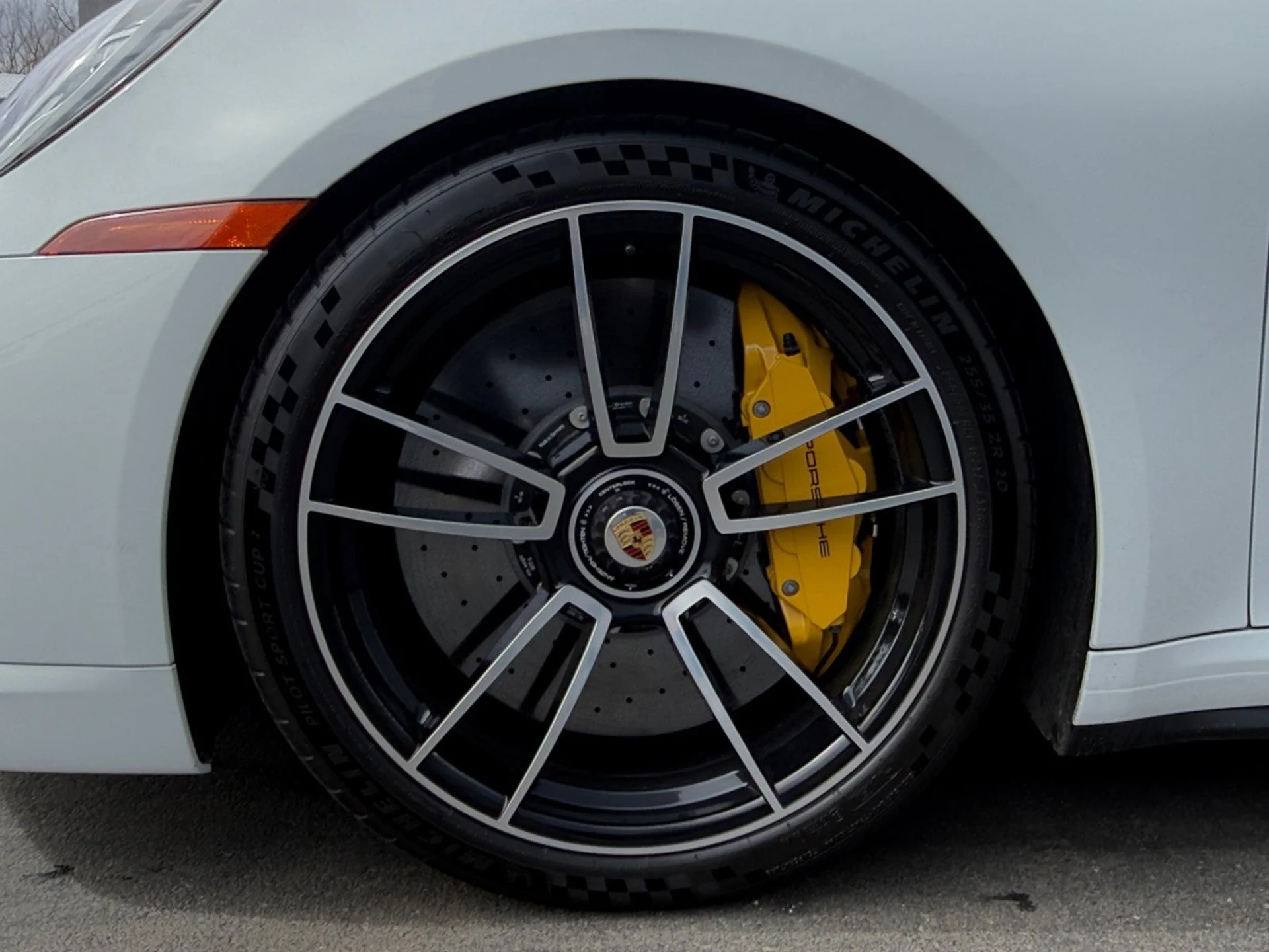 mph010_1801786322_c7a9657e51e5400467964424bf9f831fx_82e17a7aae